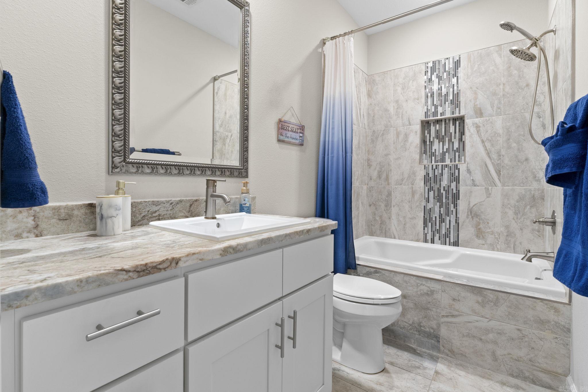 1 Jocote  Hot Springs Village, AR