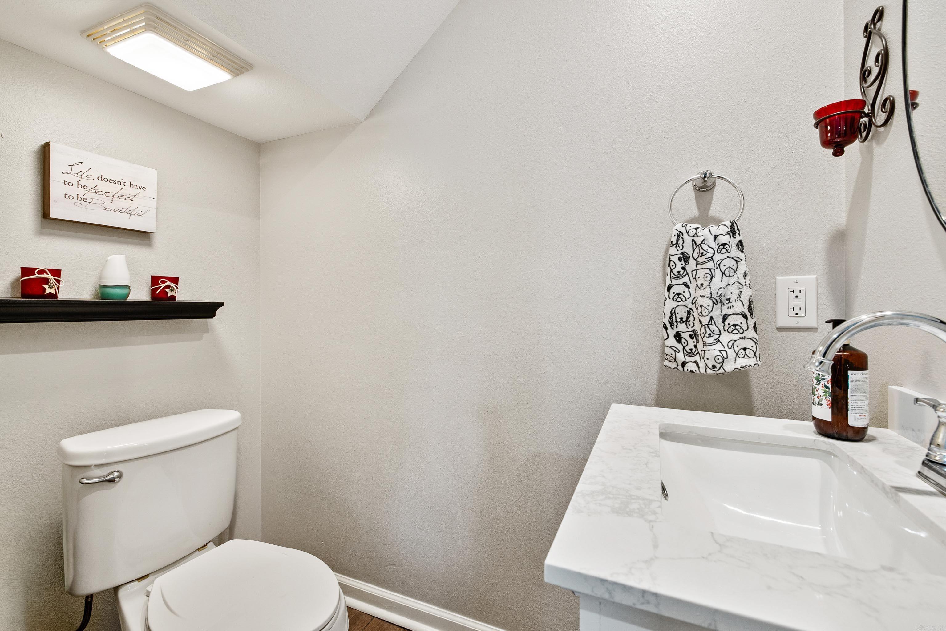 222 Pleasant Holly  Benton, AR