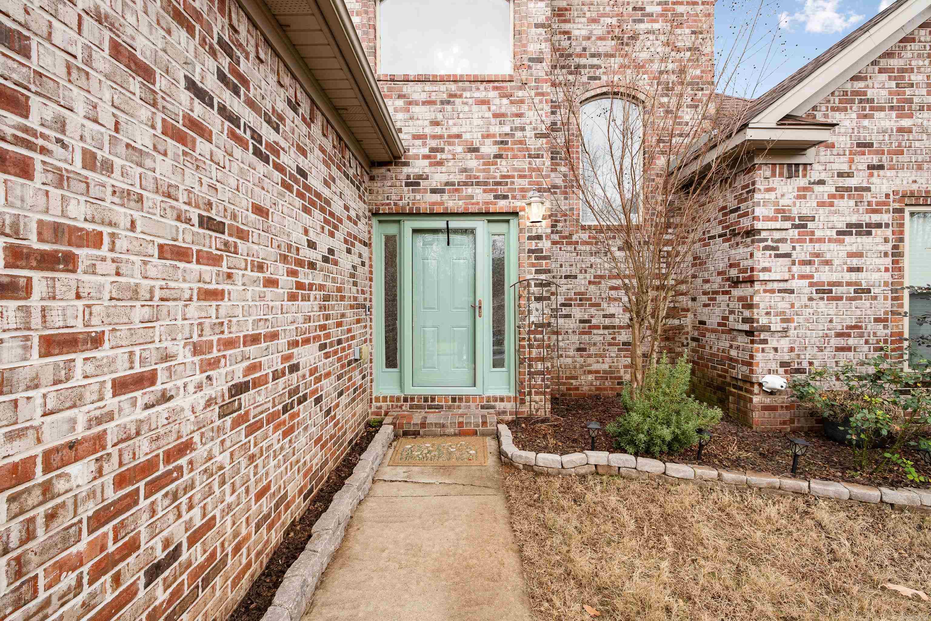 222 Pleasant Holly  Benton, AR