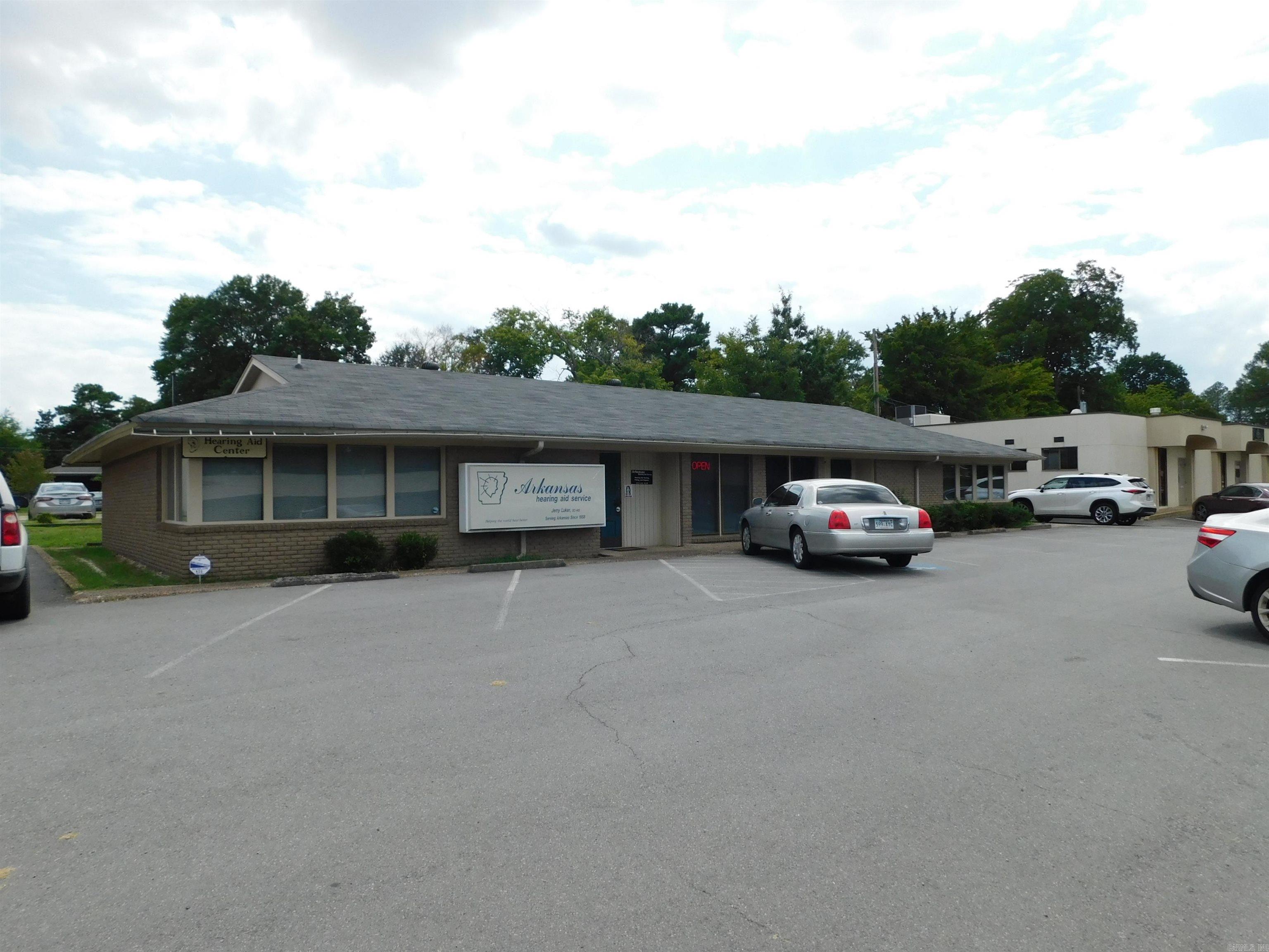 406 W 26th  North Little Rock, AR