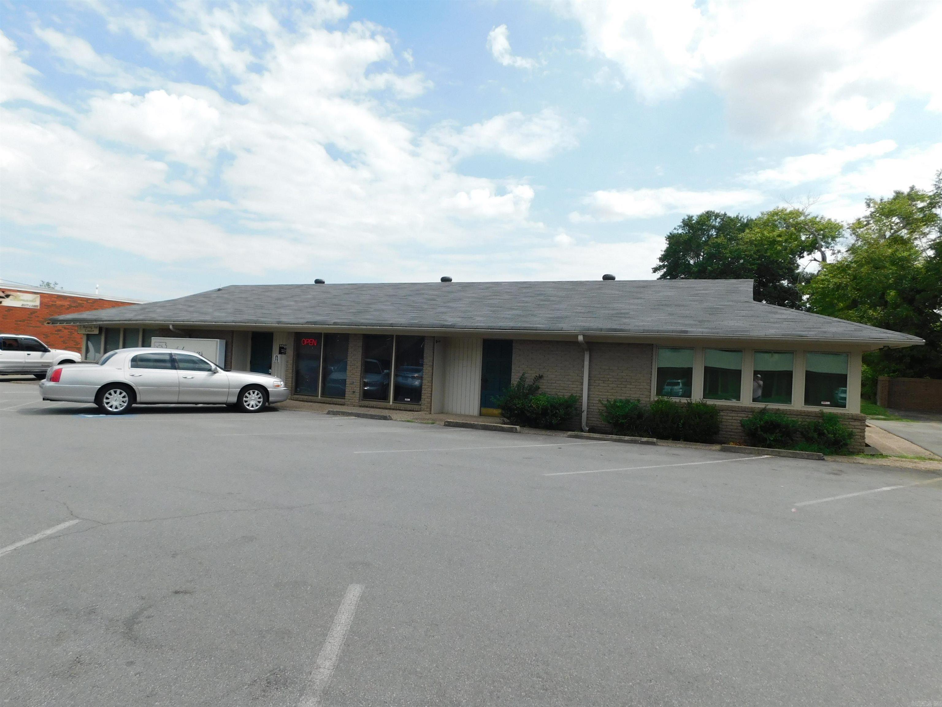 406 W 26th  North Little Rock, AR