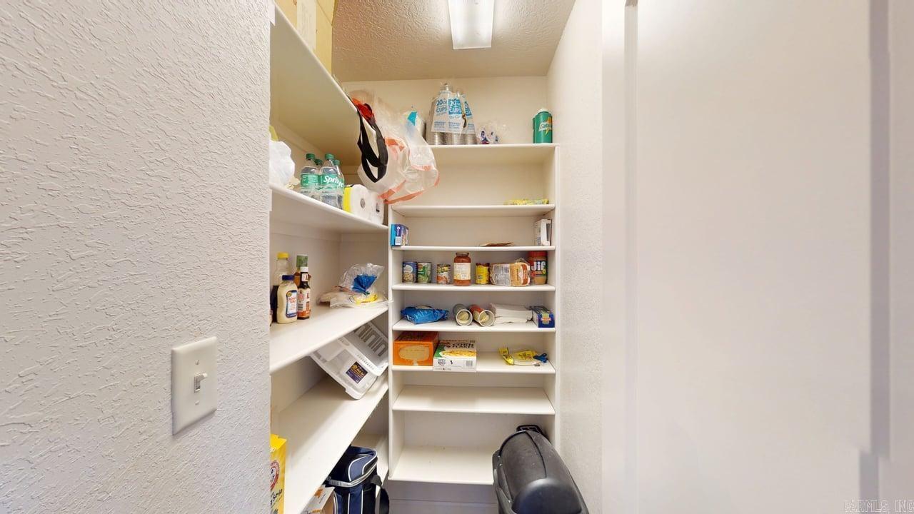 3 Corbin  Greenbrier, AR