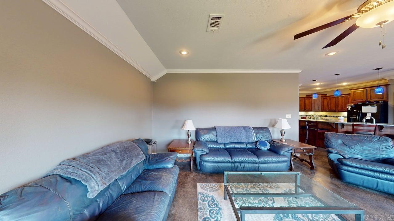 3 Corbin  Greenbrier, AR