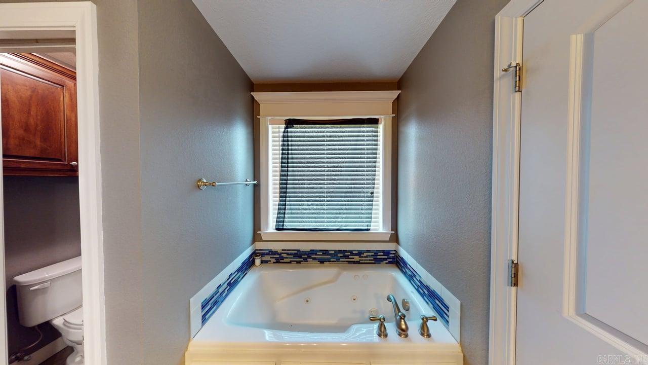 3 Corbin  Greenbrier, AR