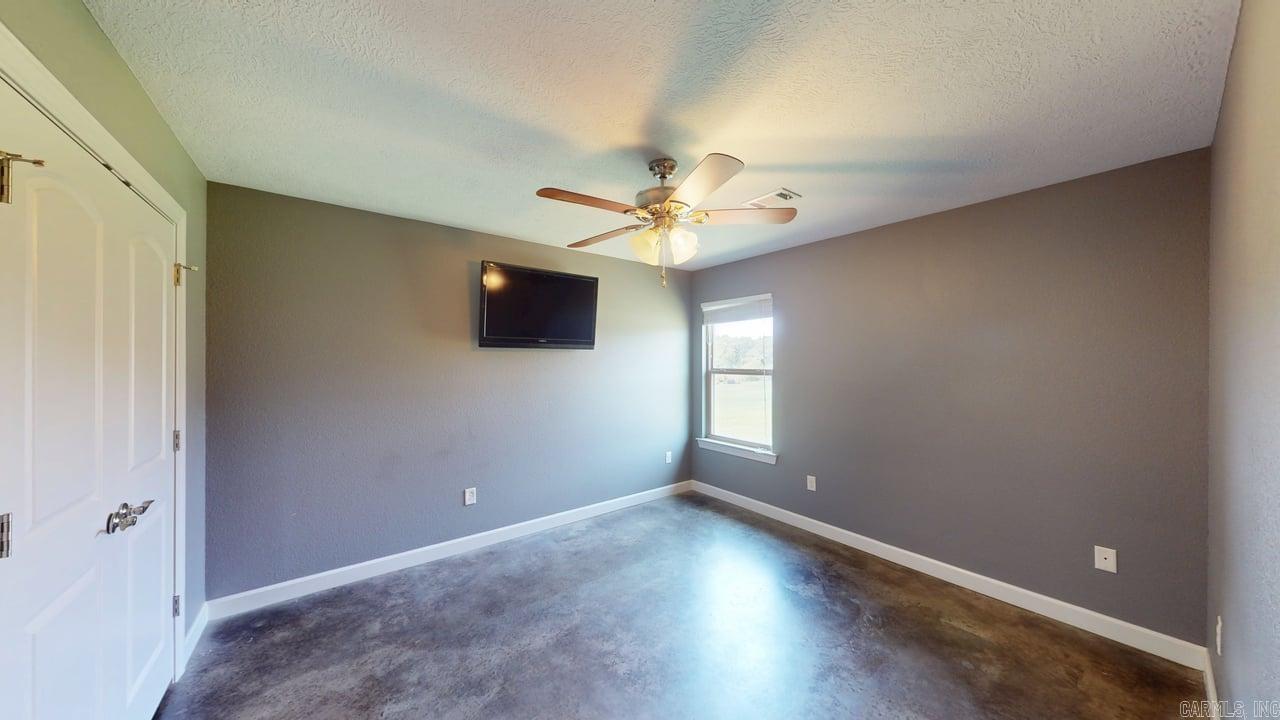 3 Corbin  Greenbrier, AR