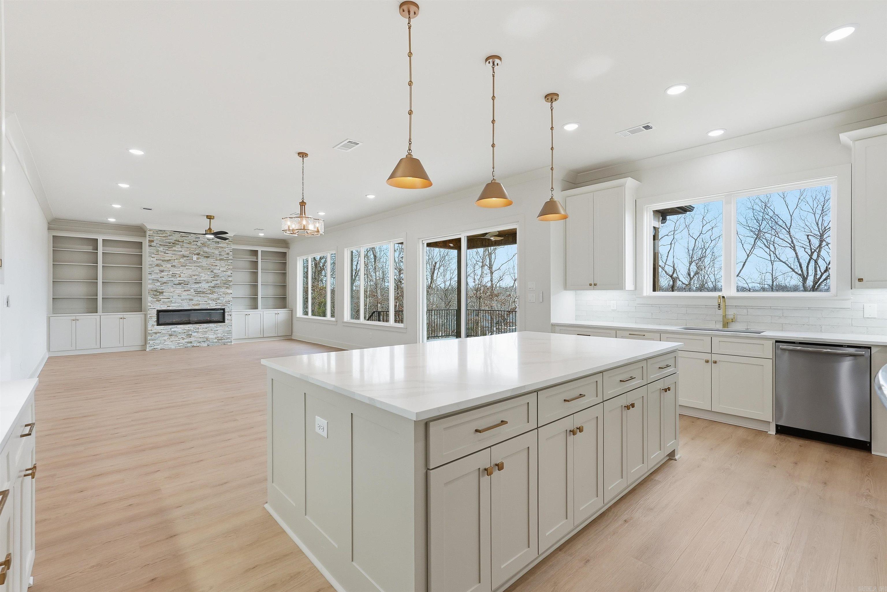 982 Fern Ridge Rd  Sherwood, AR