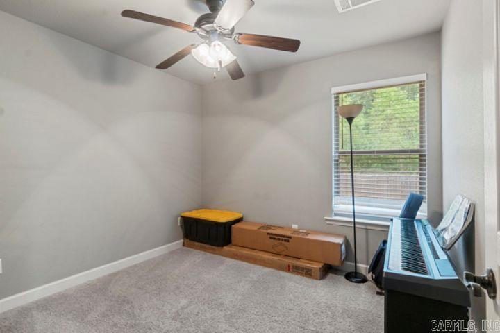 75 Huntington  Austin, AR