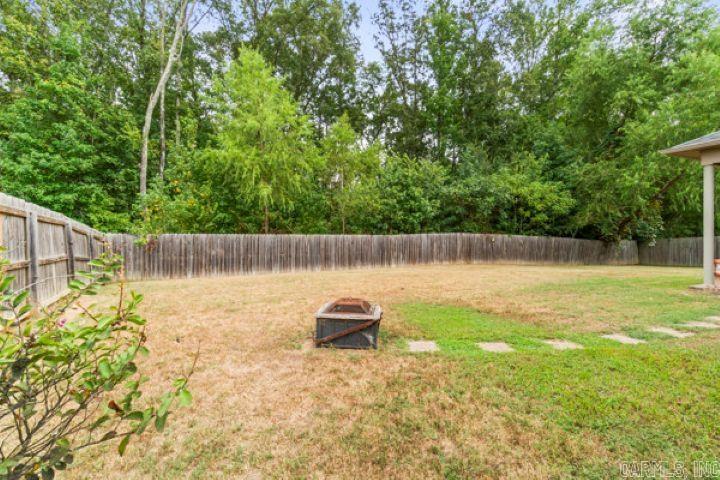 75 Huntington  Austin, AR