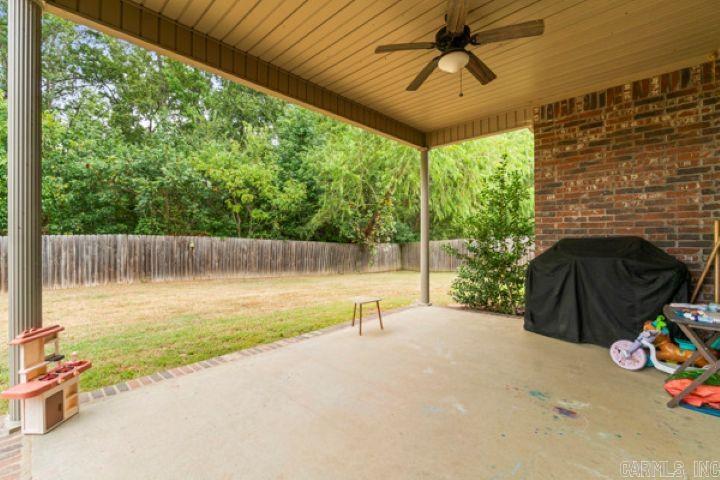 75 Huntington  Austin, AR