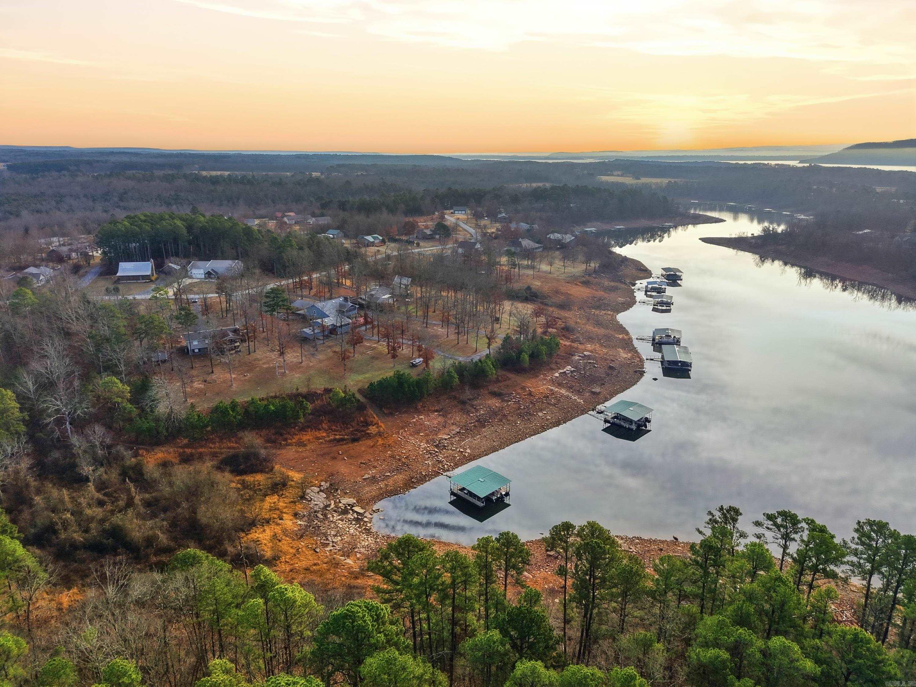 204 Burning Tree Rd. Greers Ferry, AR 72067