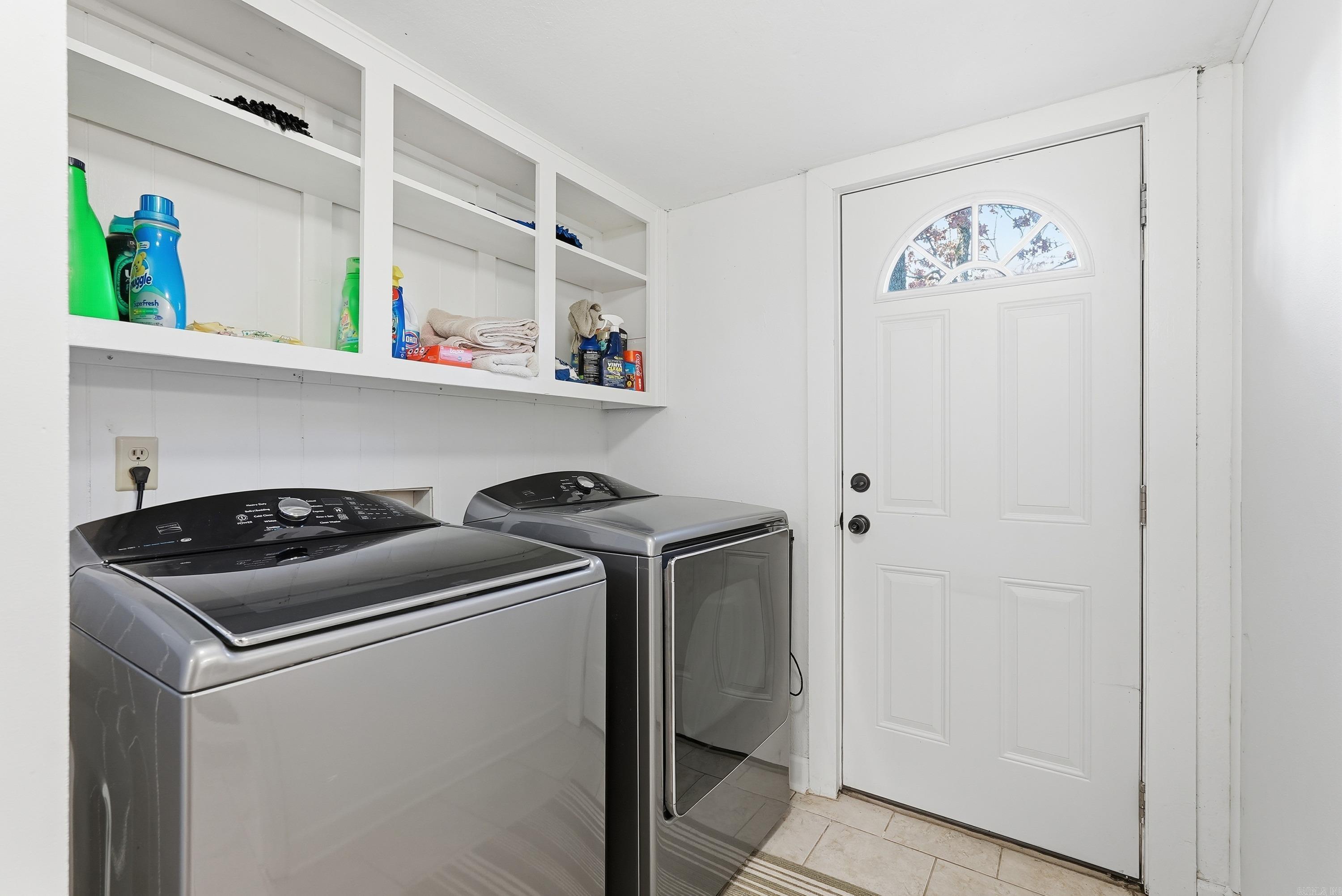 204 Burning Tree Rd. Greers Ferry, AR 72067