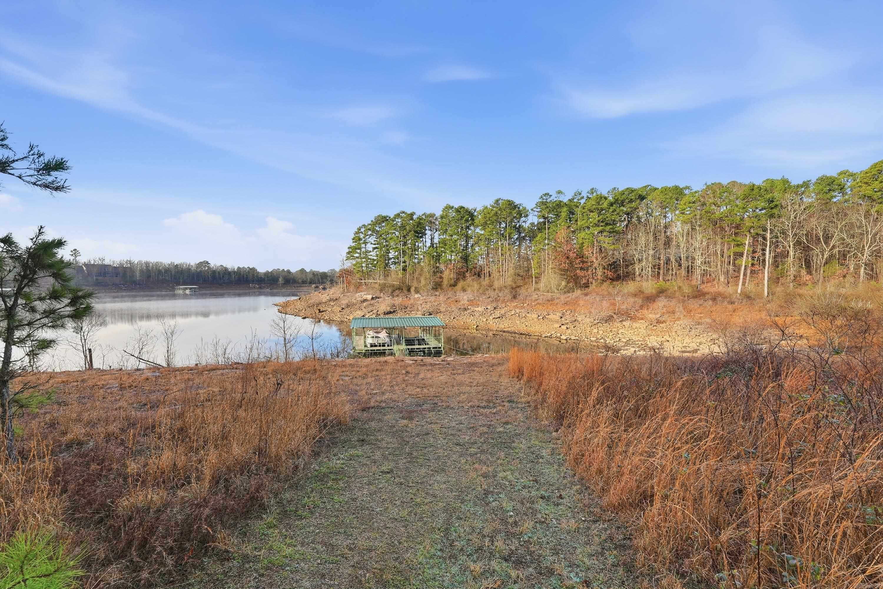 204 Burning Tree Rd. Greers Ferry, AR 72067