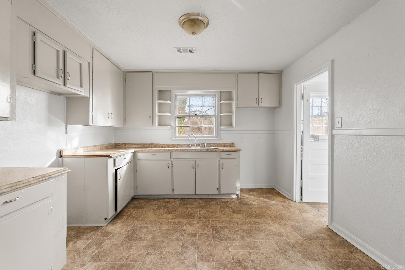 1511 W 23rd  Little Rock, AR