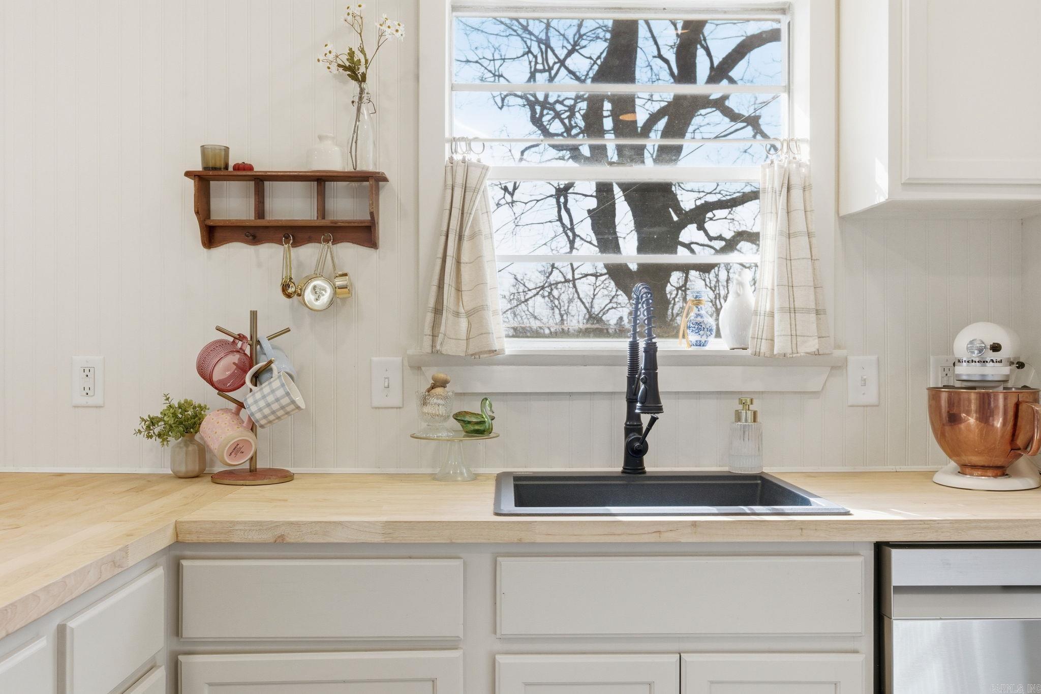 5817 Alta Vista Dr  North Little Rock, AR