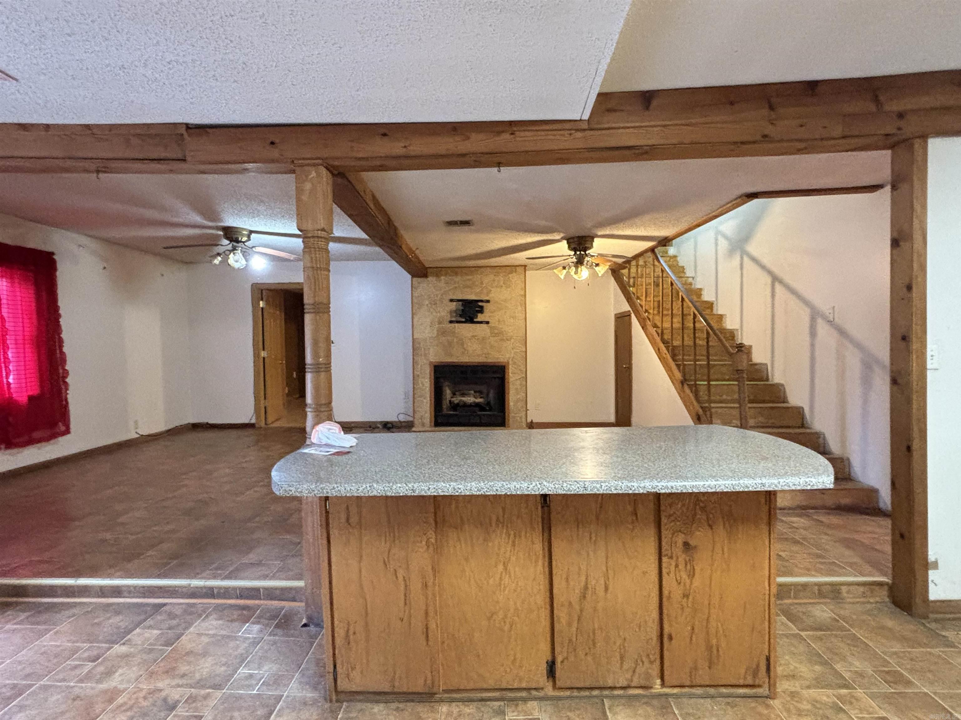 703 W 4Th St  Lonoke, AR