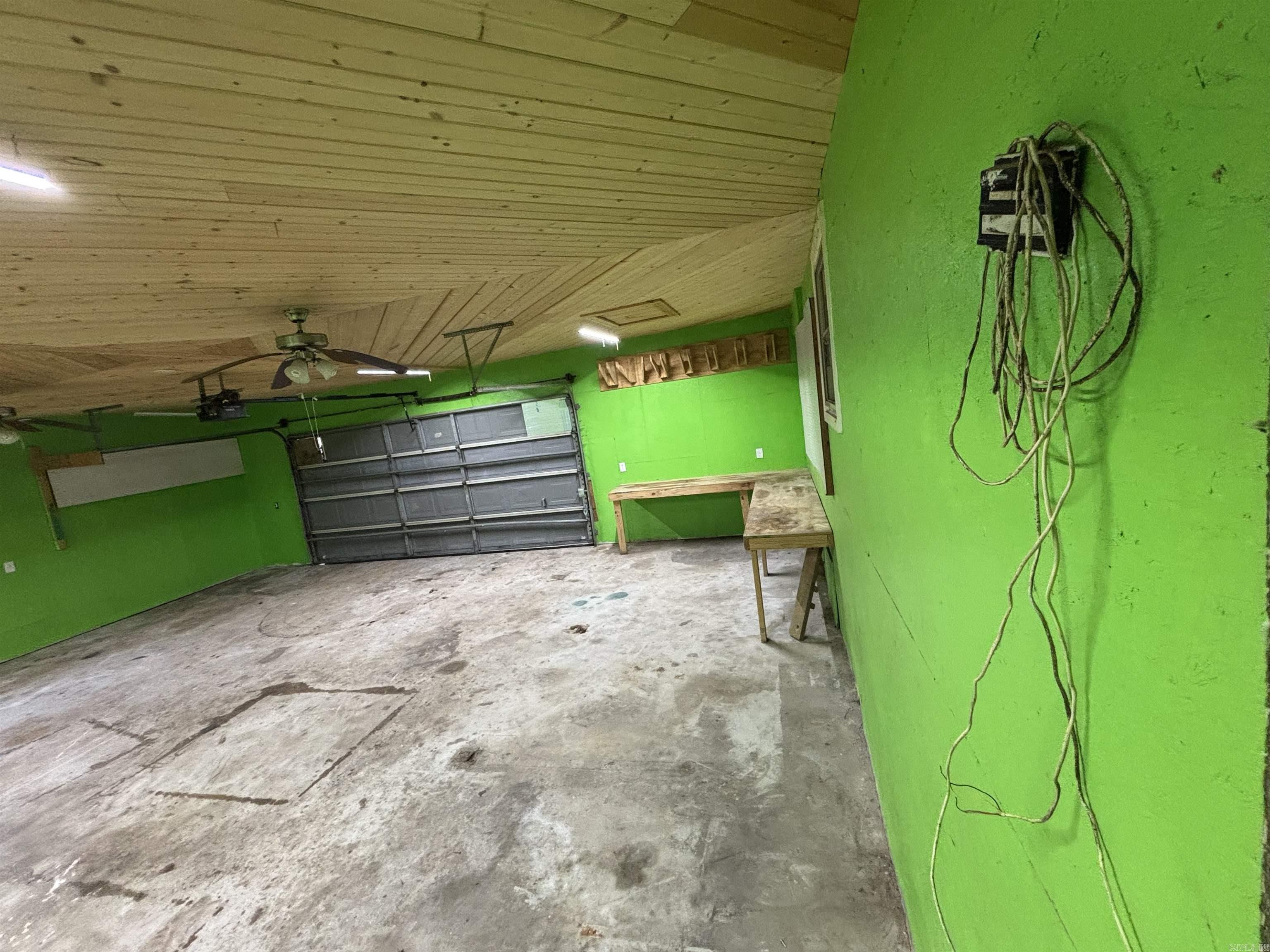 703 W 4Th St  Lonoke, AR