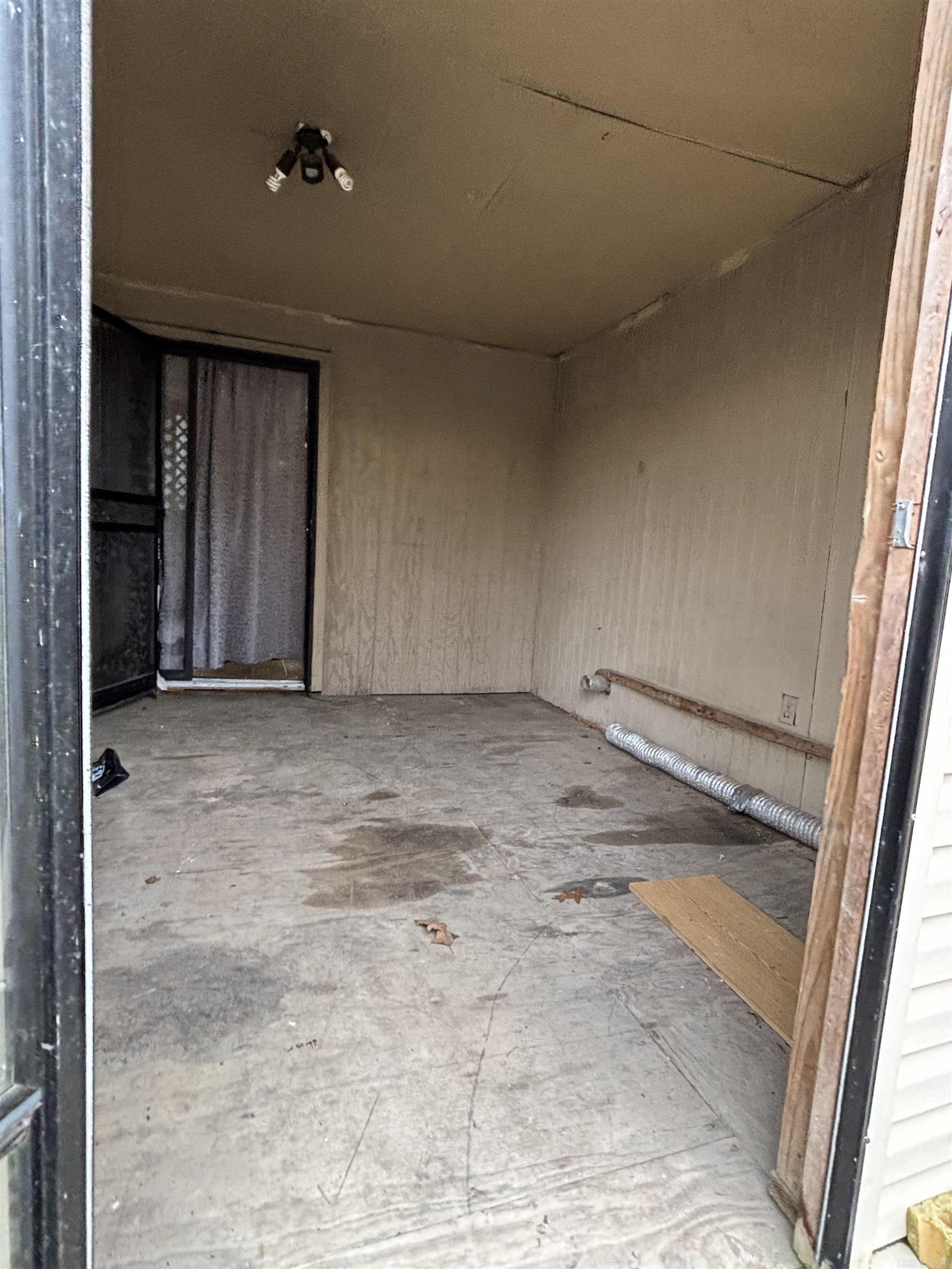 703 W 4Th St  Lonoke, AR