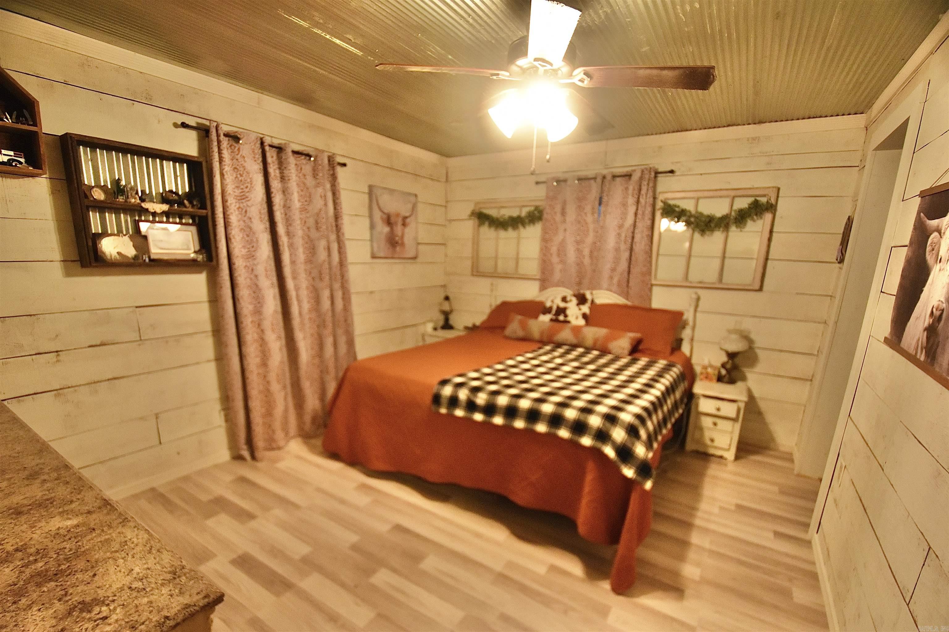 356 Pleasant Hill  Rockport, AR