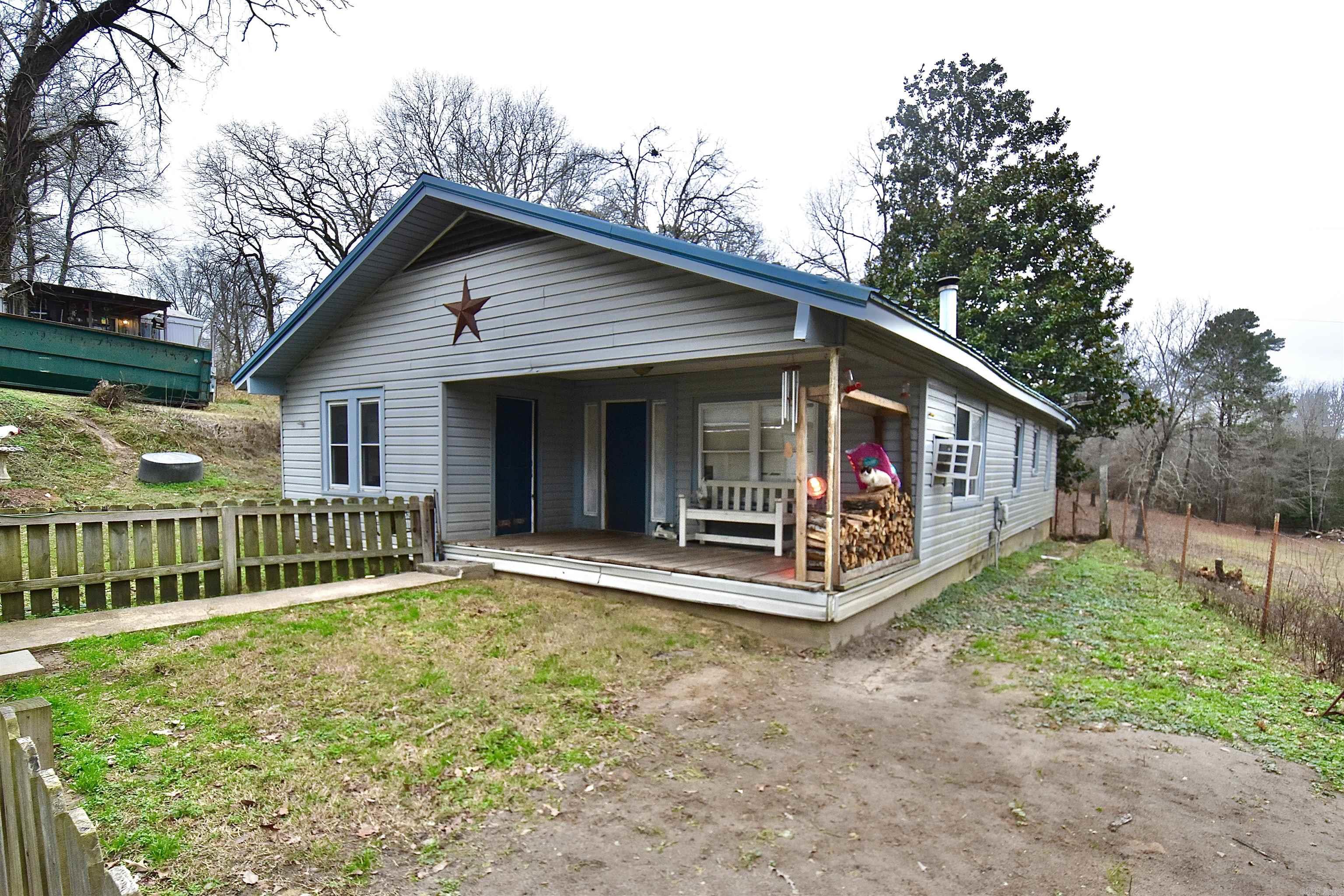 356 Pleasant Hill  Rockport, AR