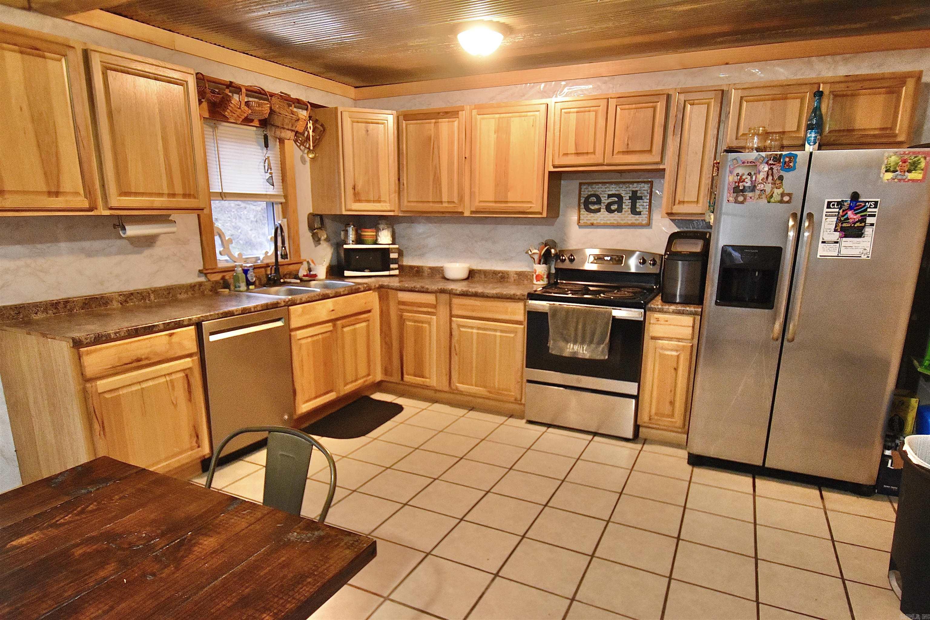 356 Pleasant Hill  Rockport, AR