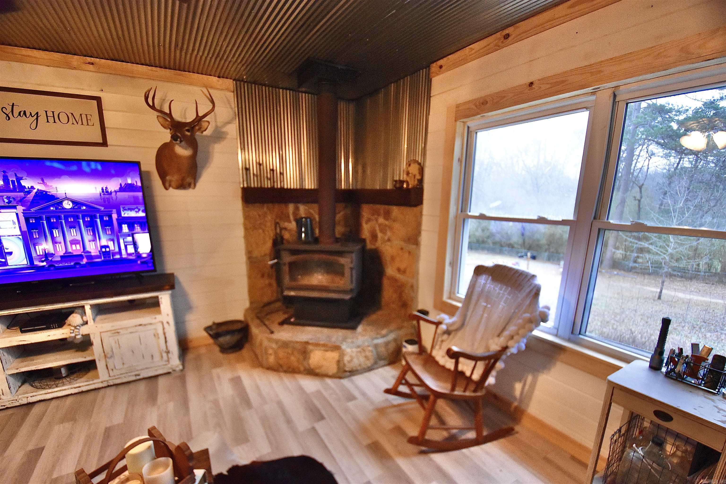 356 Pleasant Hill  Rockport, AR