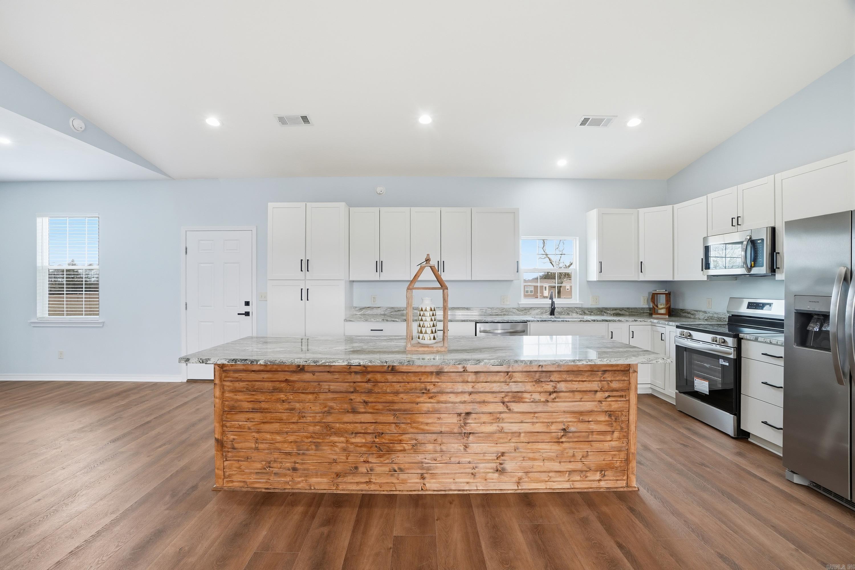 140 Waterfall Road W  Heber Springs, AR