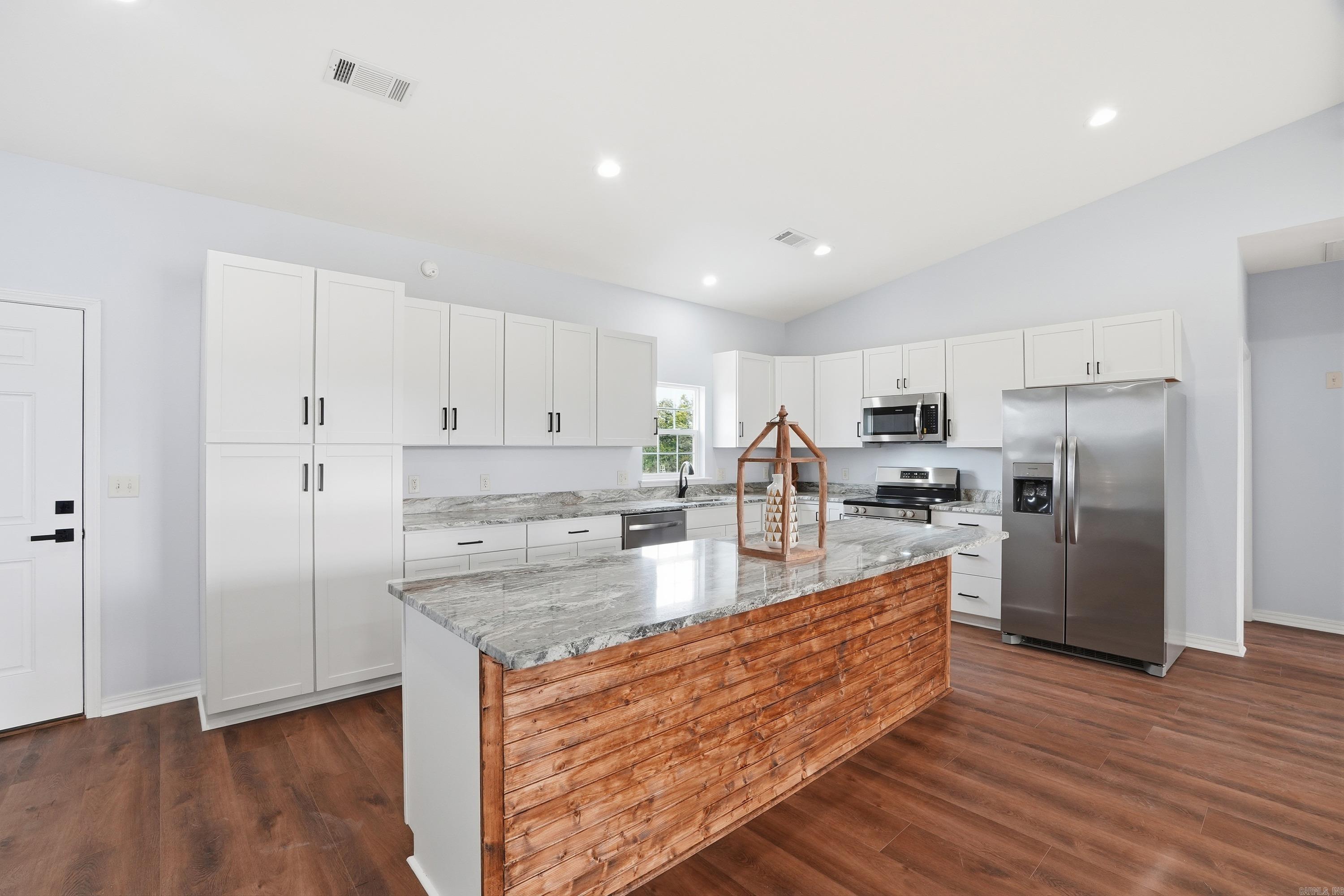 140 Waterfall Road W  Heber Springs, AR