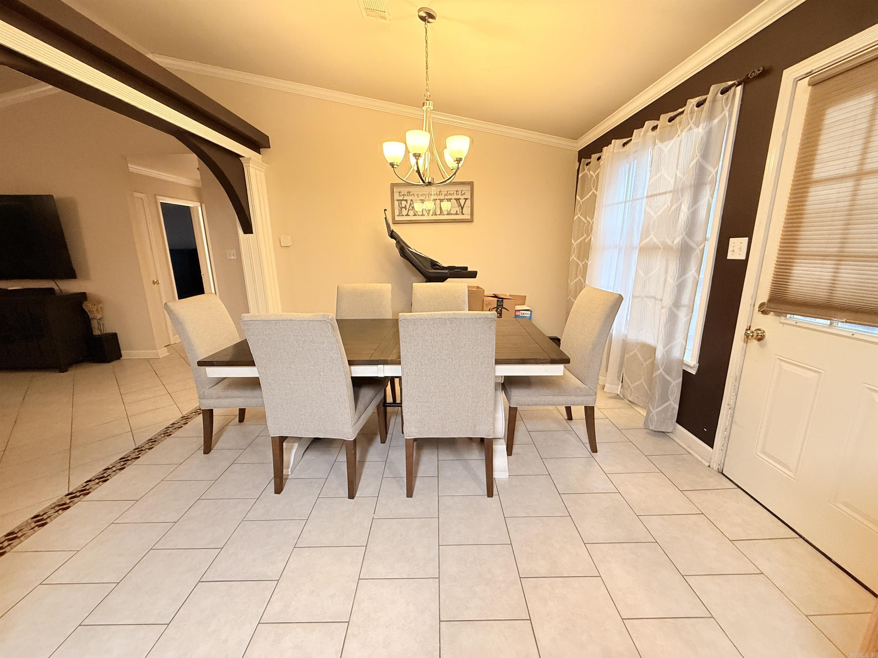 108 Yellowpine  Hot Springs, AR