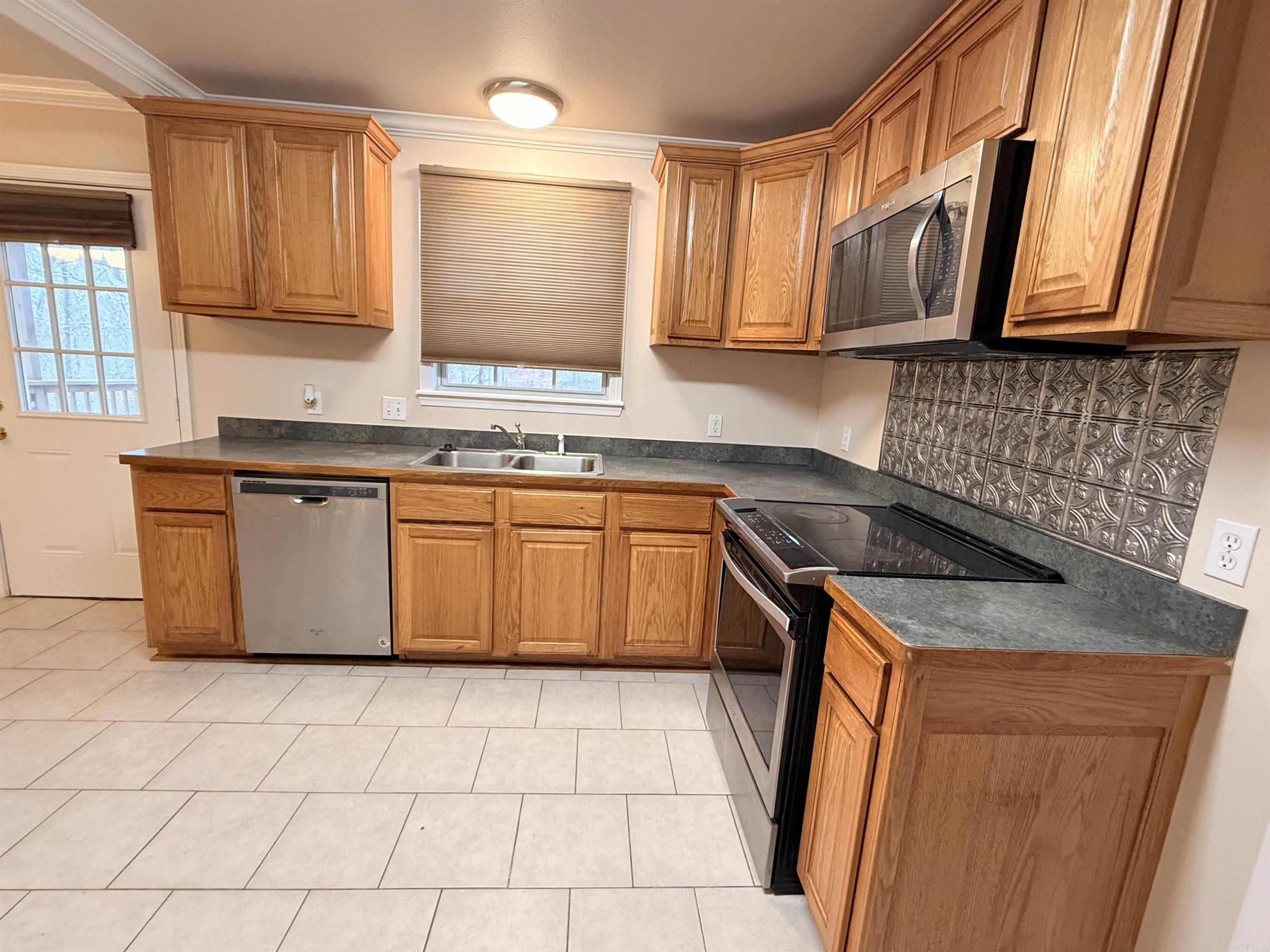 108 Yellowpine  Hot Springs, AR