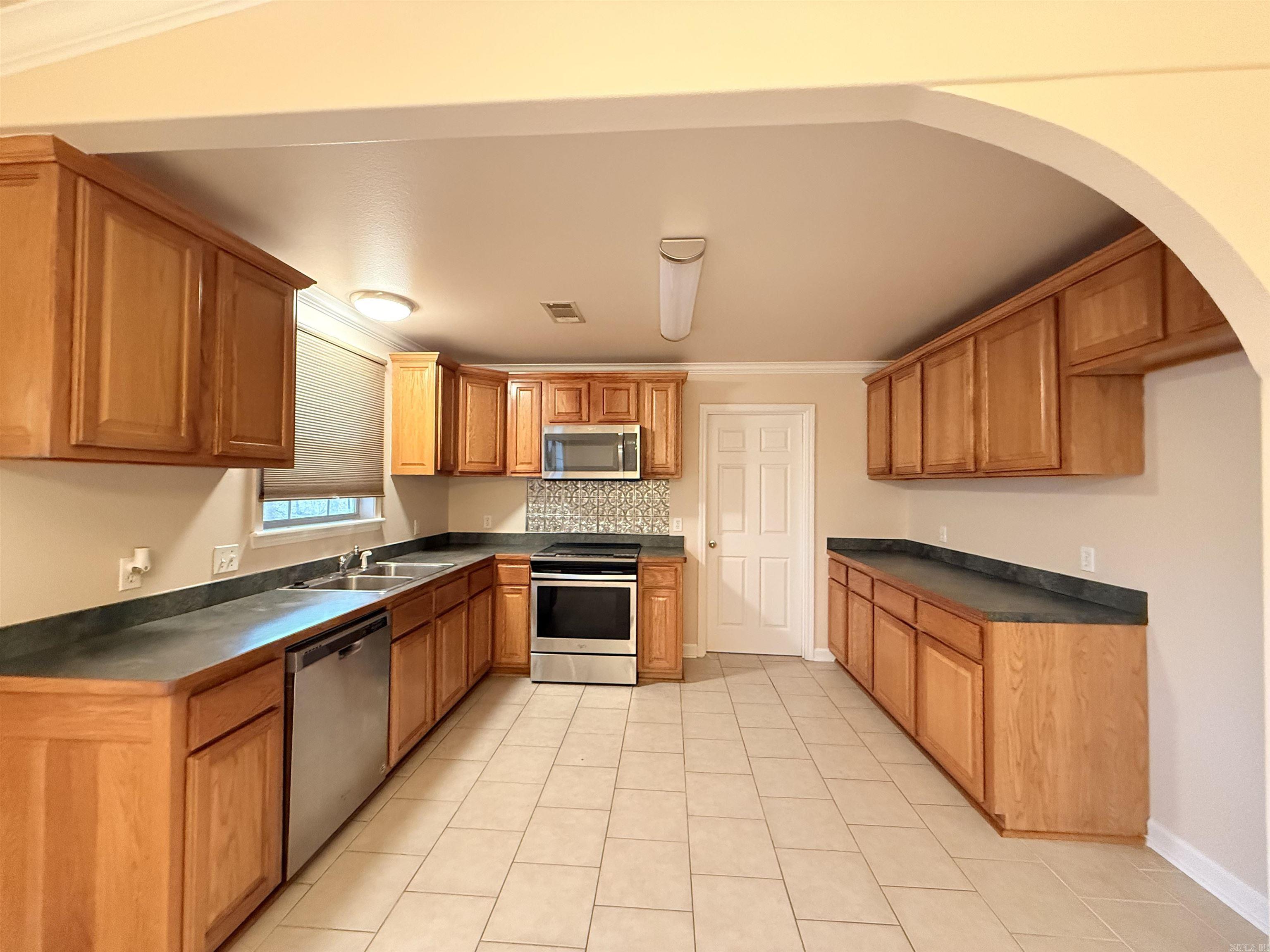 108 Yellowpine  Hot Springs, AR