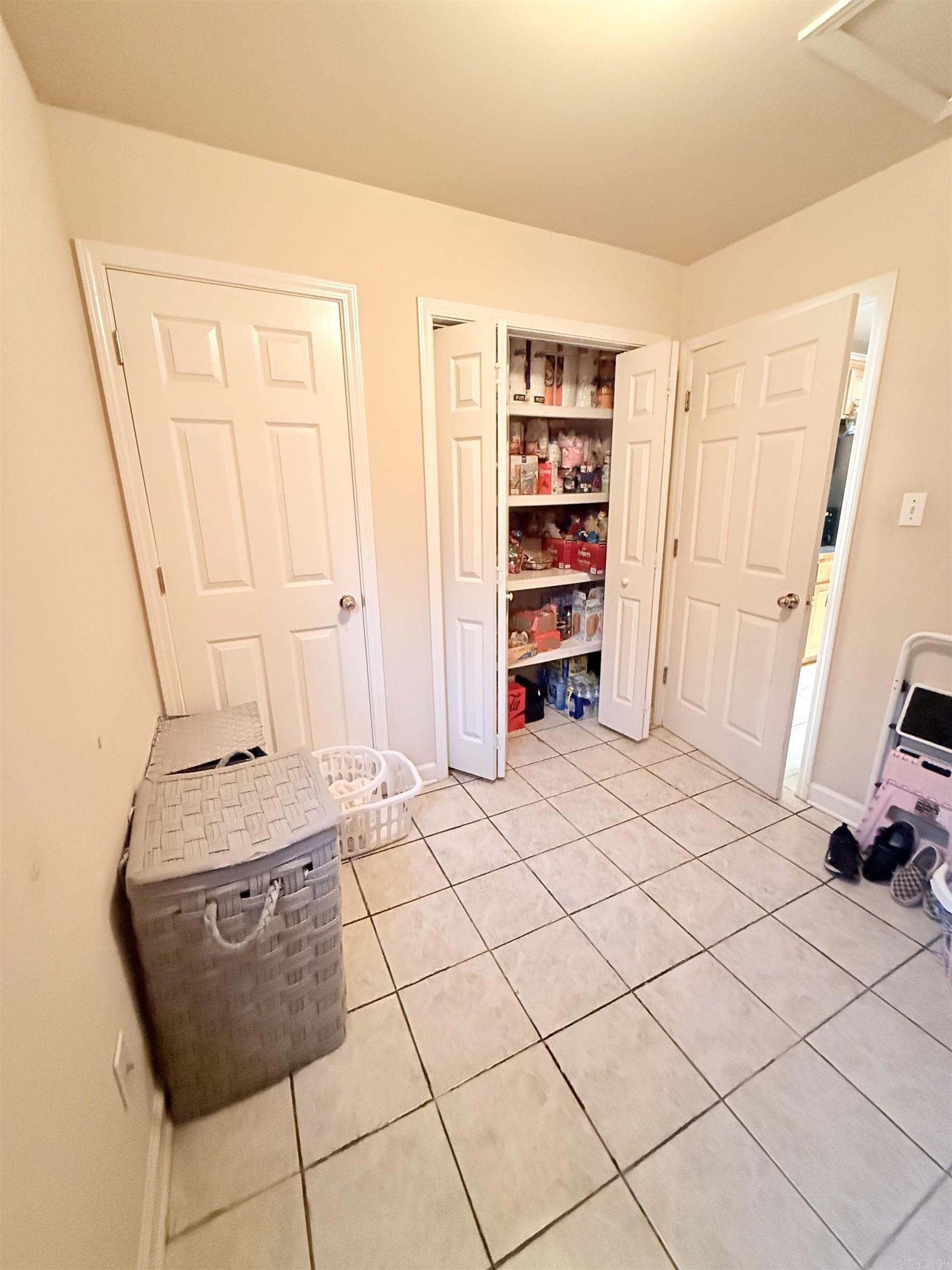 108 Yellowpine  Hot Springs, AR