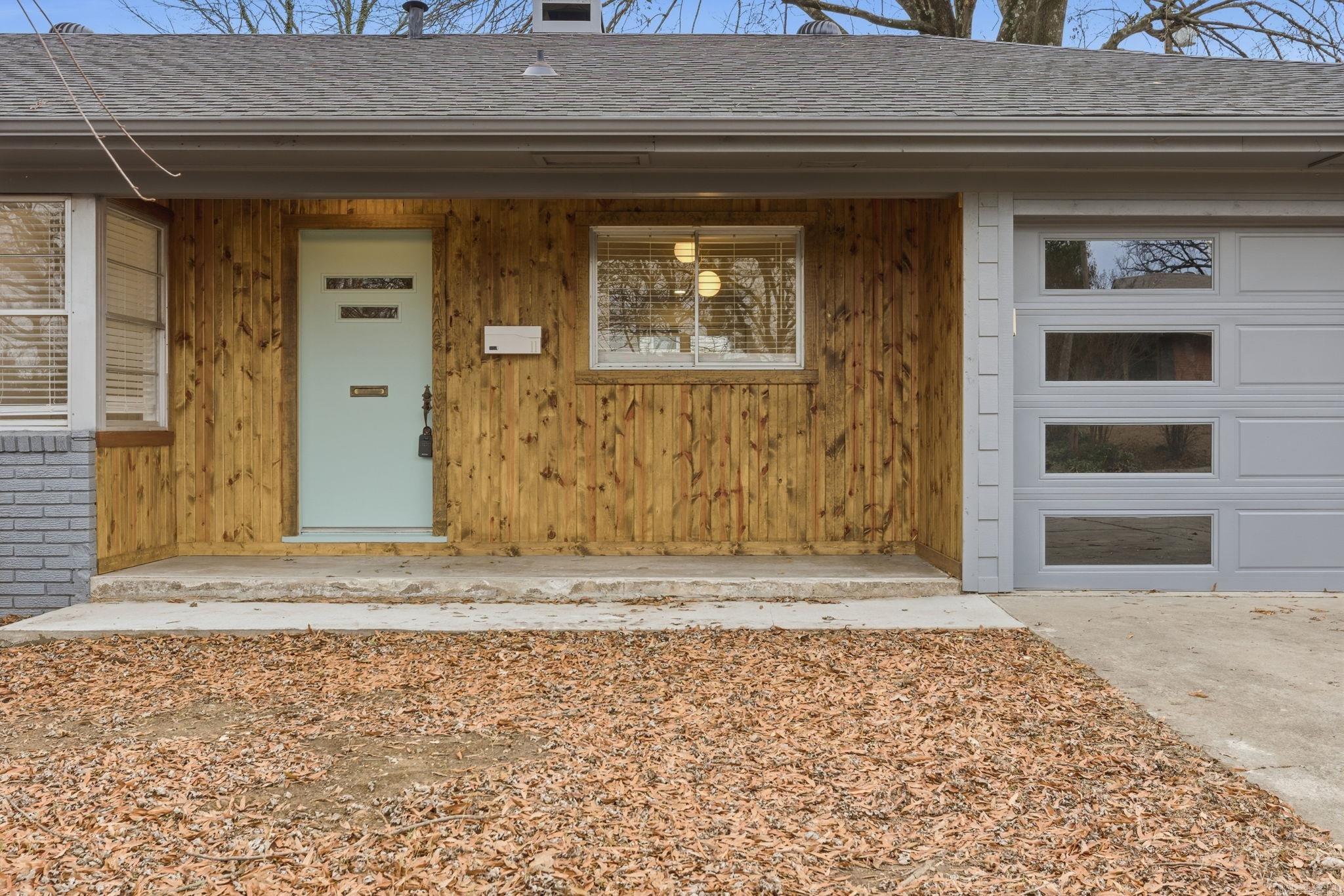 11 Mockingbird  Little Rock, AR