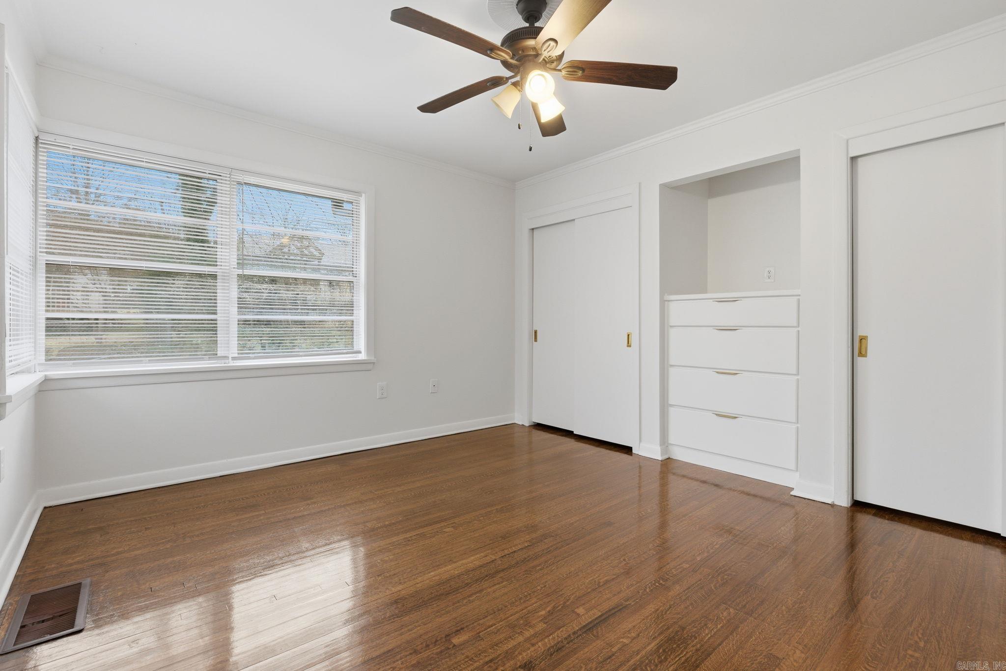 11 Mockingbird  Little Rock, AR