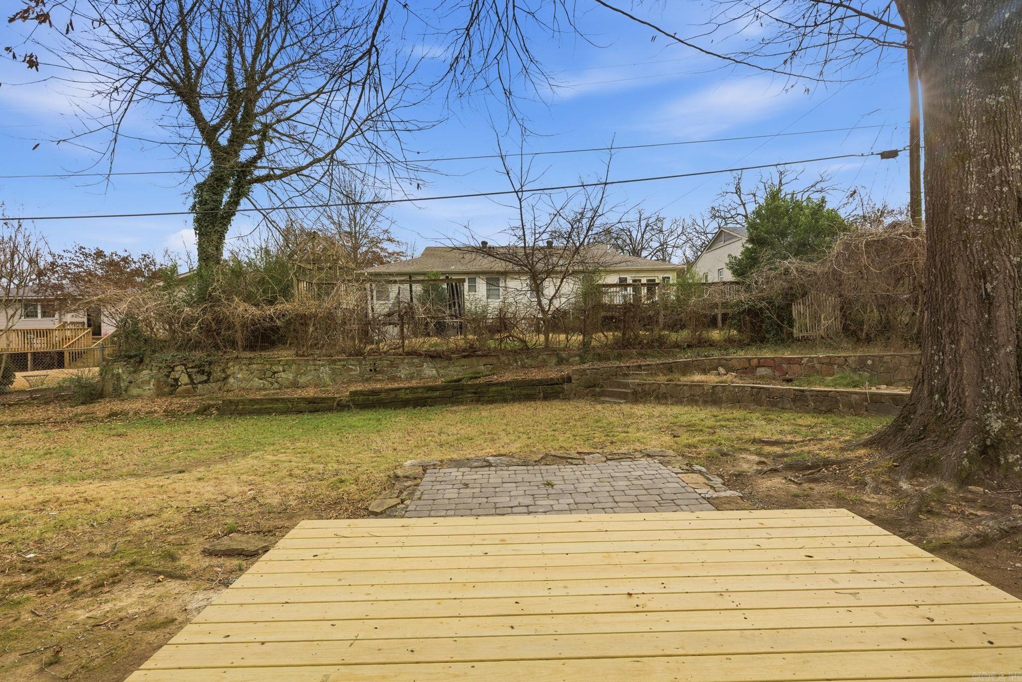 11 Mockingbird  Little Rock, AR