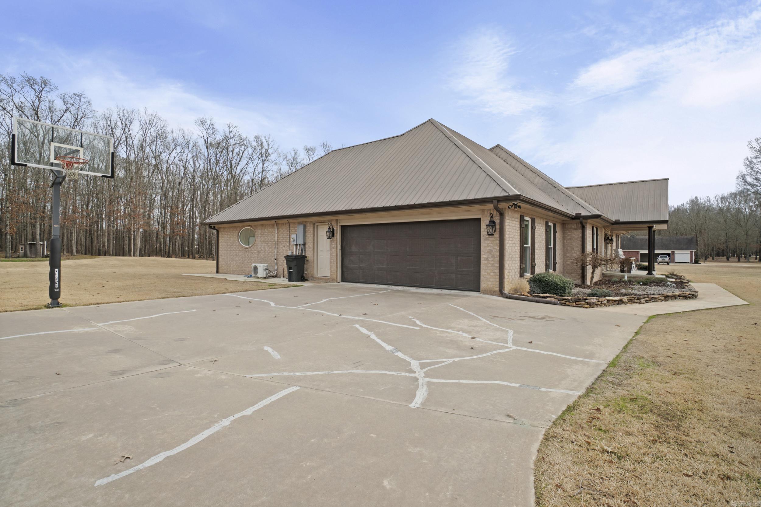 124 W Eden Park  Searcy, AR