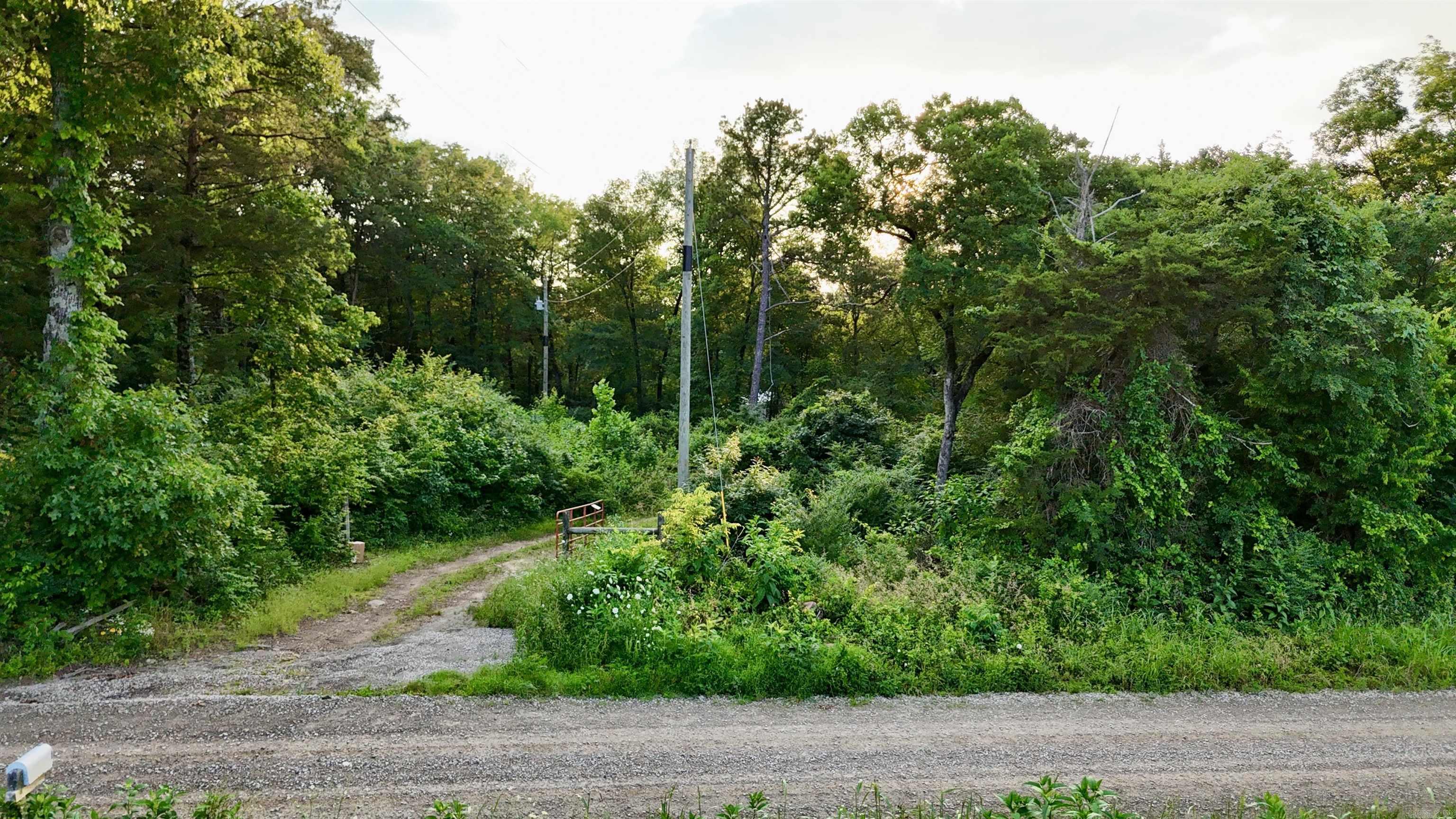 978 County Road 3731  Lamar, AR