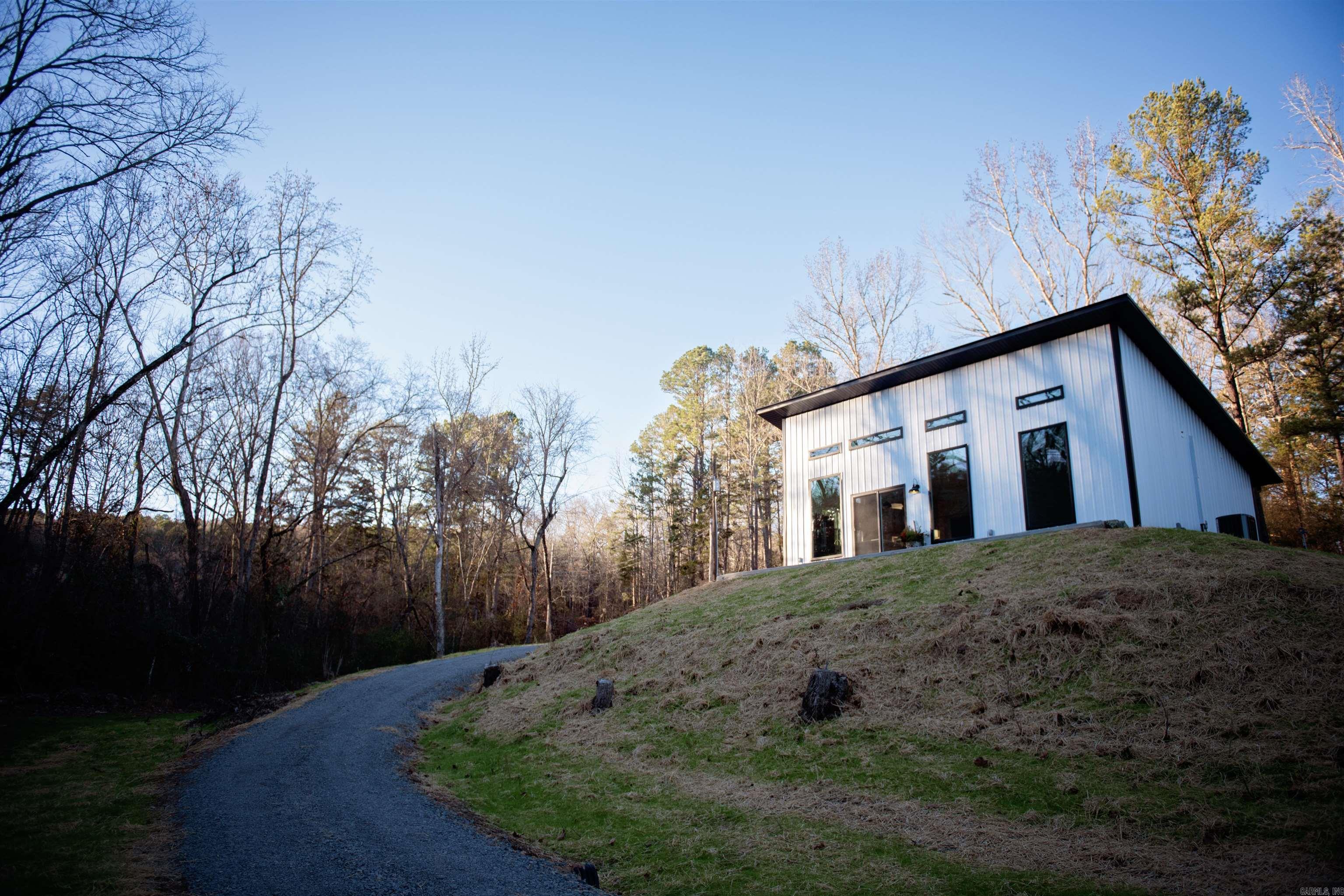 177 John Henry Road Shirley, AR 72153