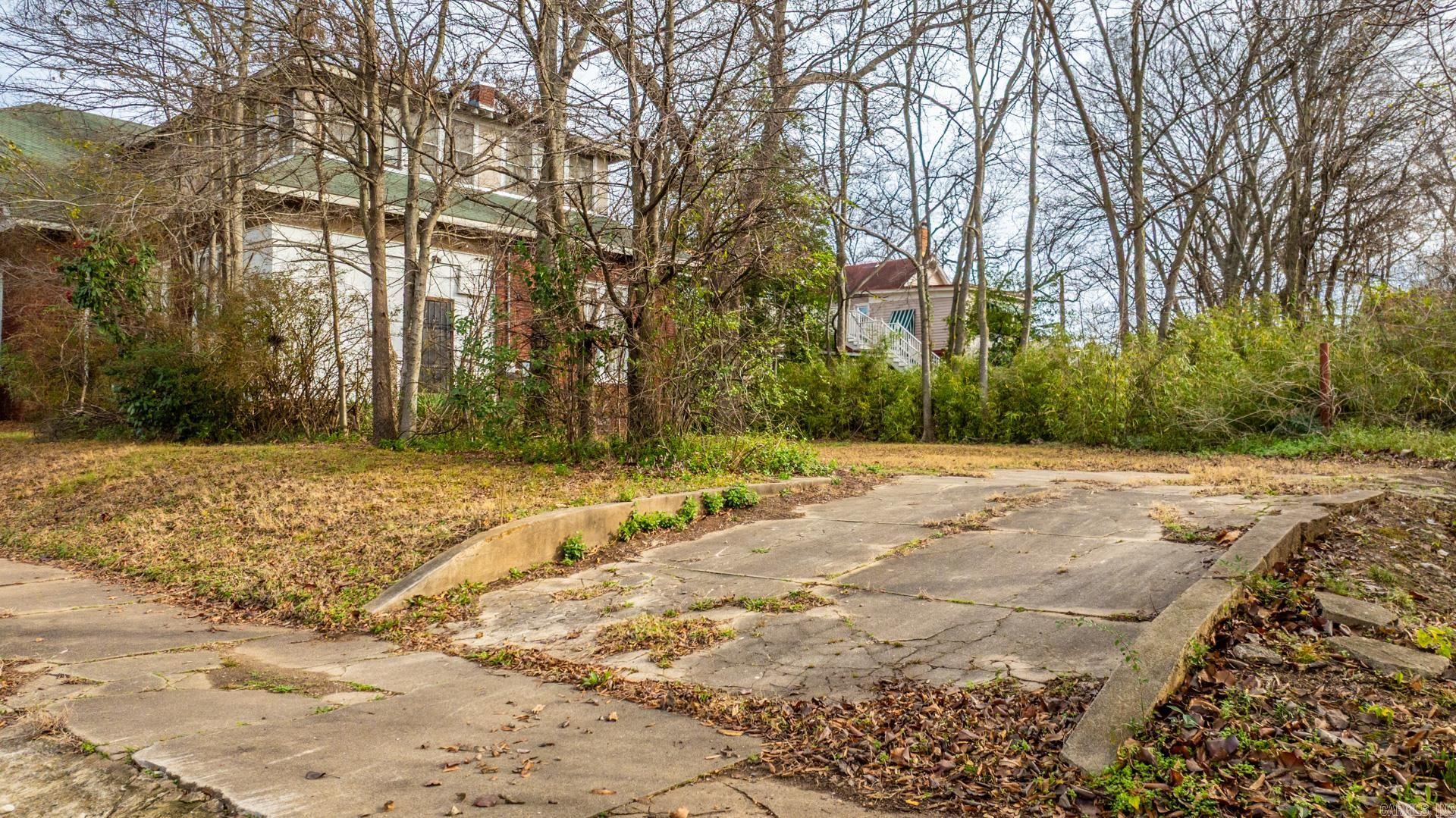 523 W 15th  Little Rock, AR