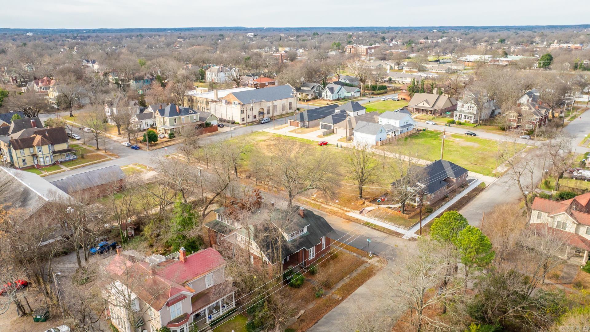 523 W 15th  Little Rock, AR