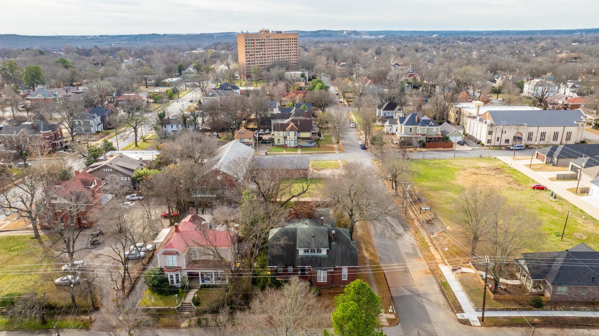 523 W 15th  Little Rock, AR