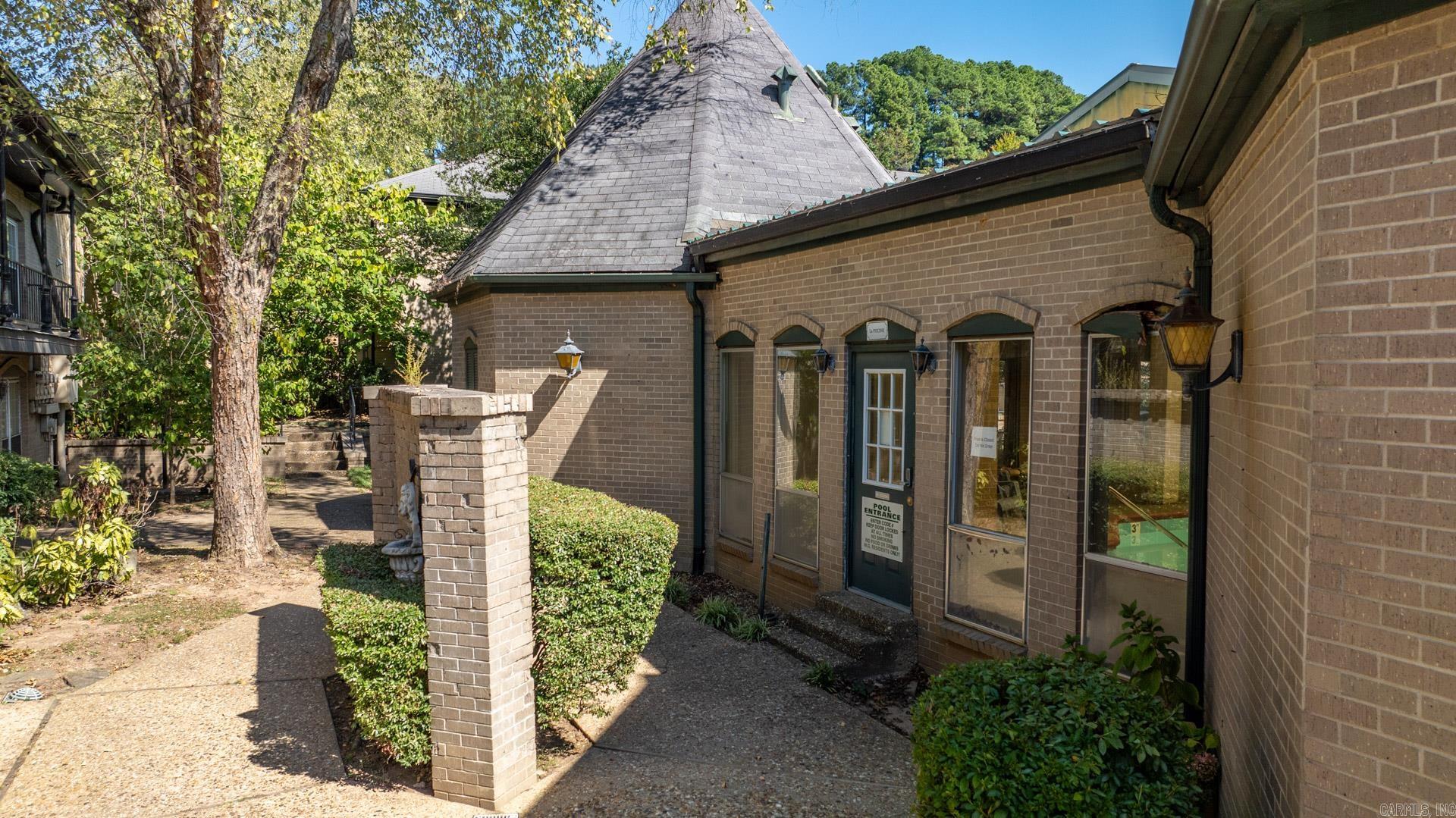 1601 N Bryant  Little Rock, AR