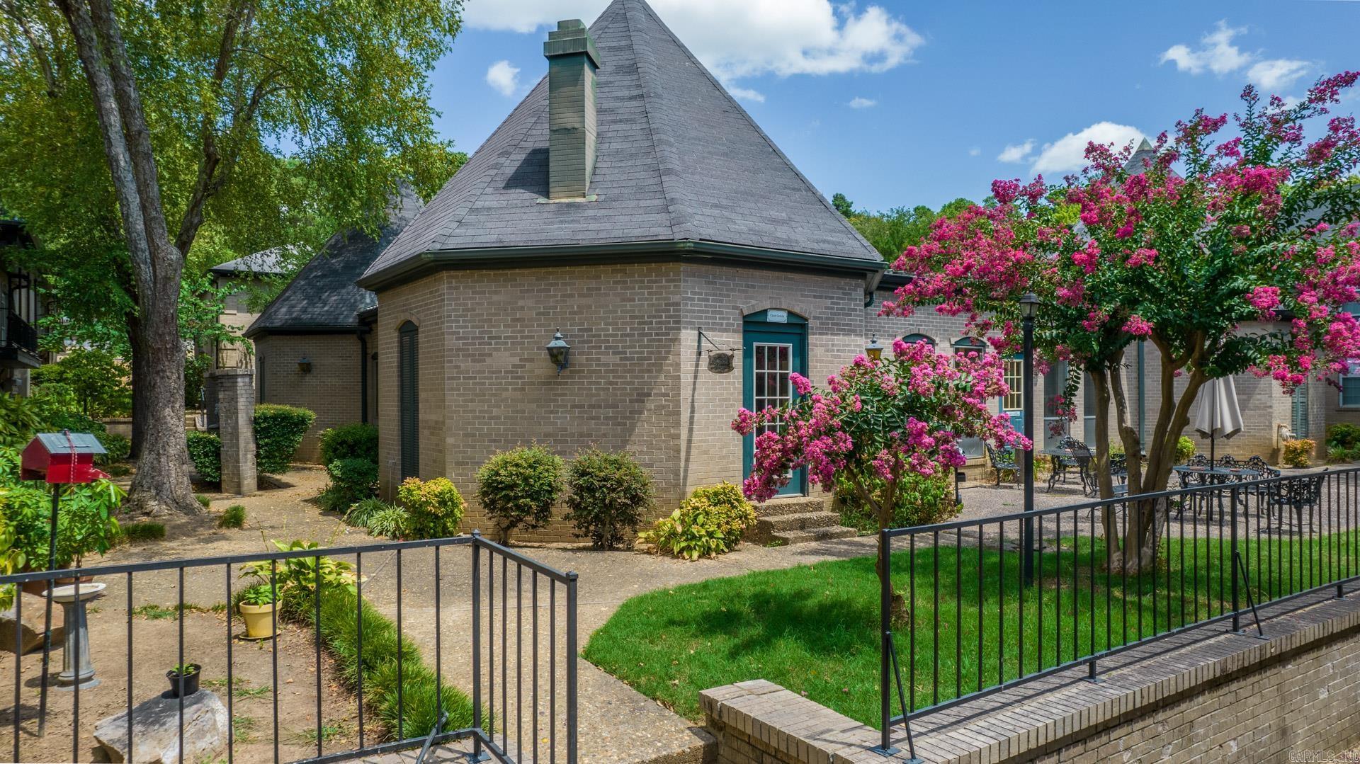 1601 N Bryant  Little Rock, AR