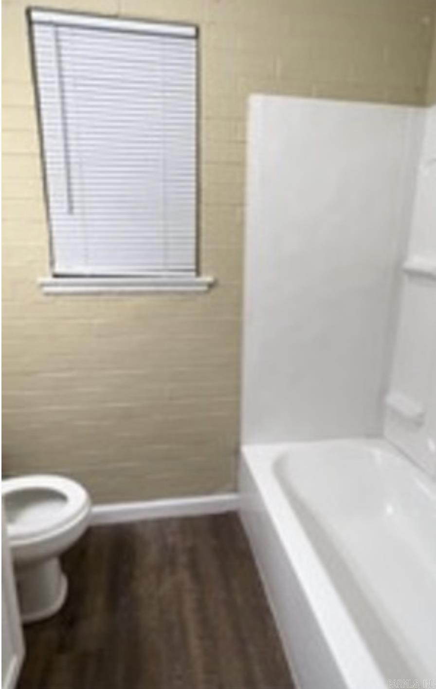 3009 S Ash  Pine Bluff, AR