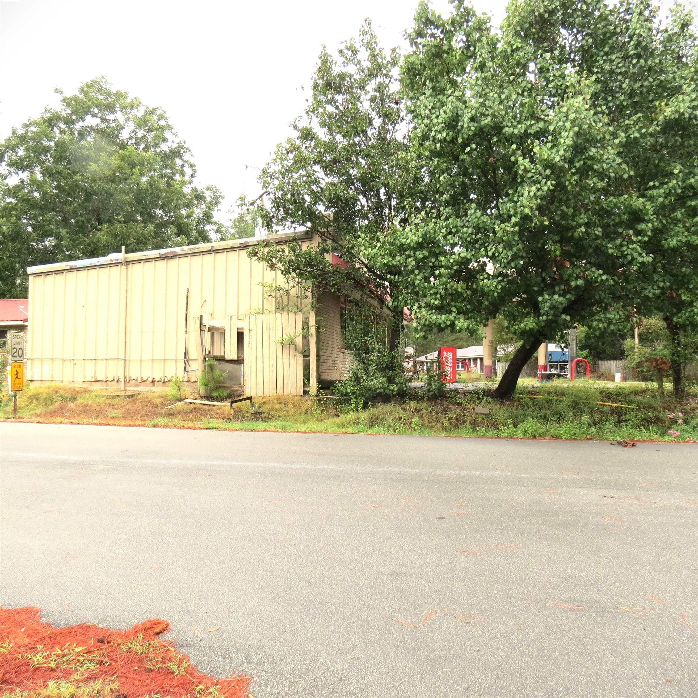 300 W Magnolia  Rison, AR