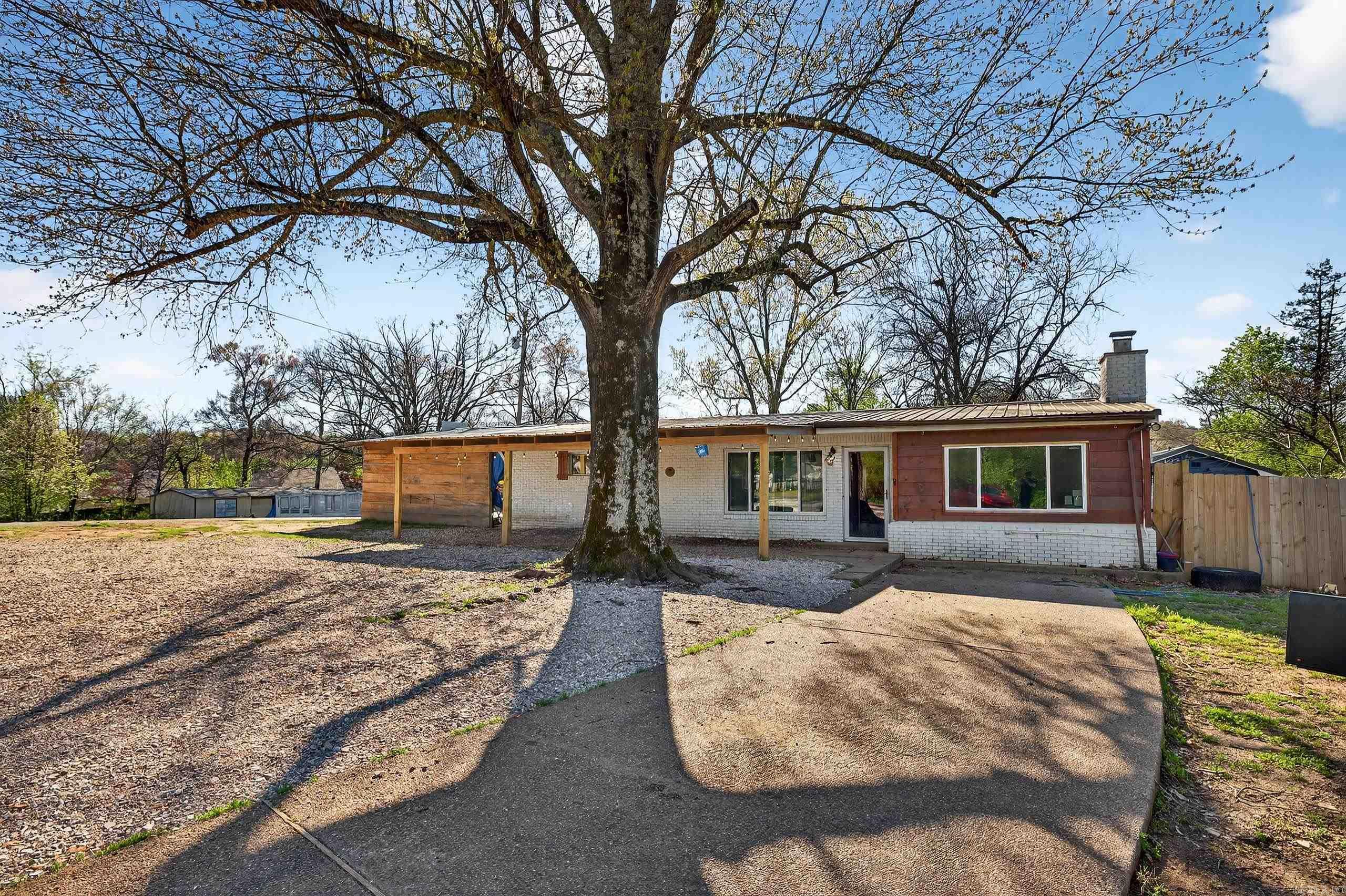 380 Long Beach Drive