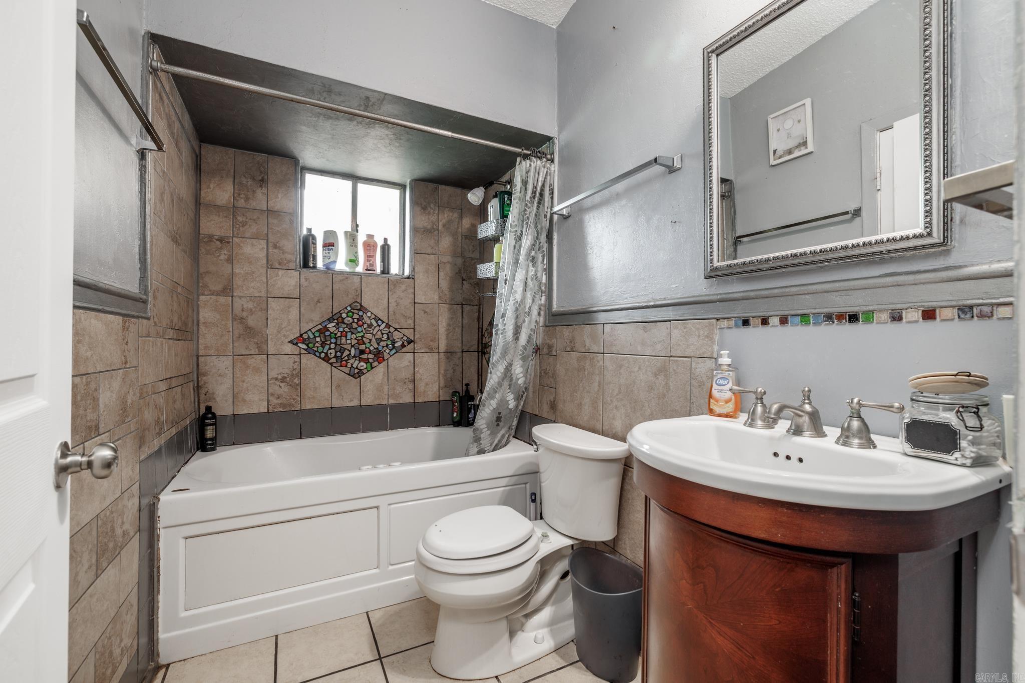 380 Long Beach  Hot Springs, AR