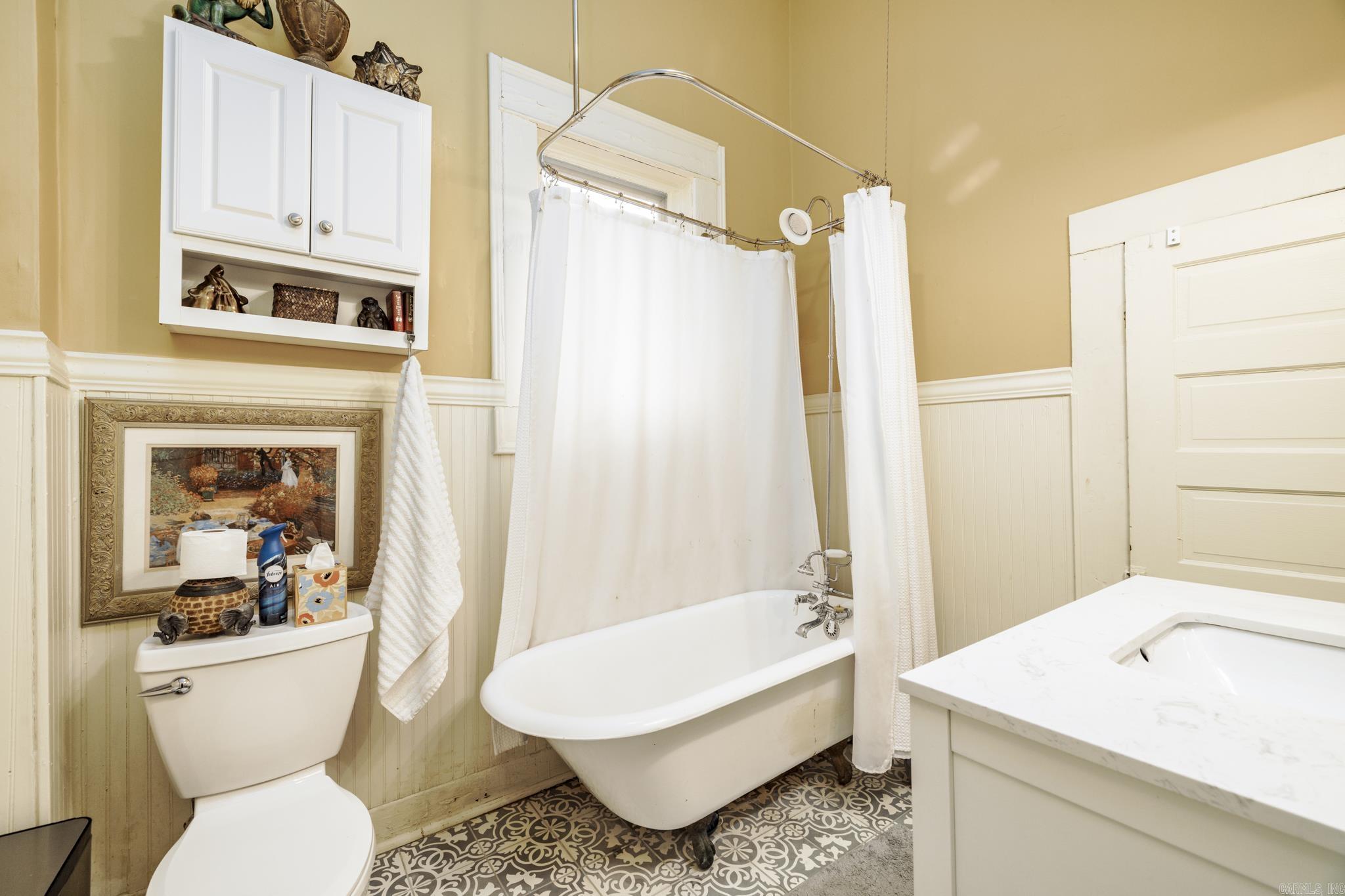 222 N 5th  Arkadelphia, AR