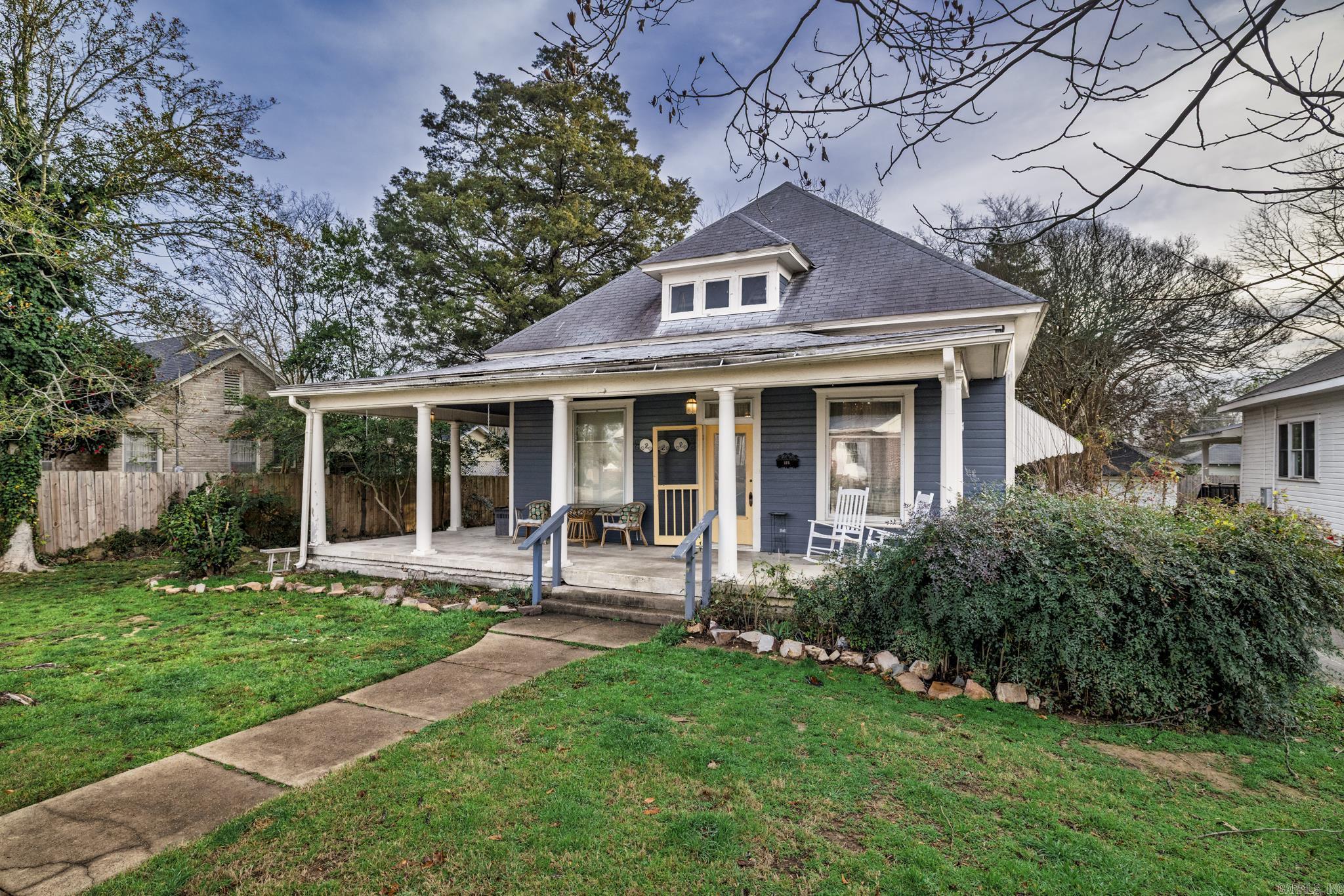 222 N 5th  Arkadelphia, AR