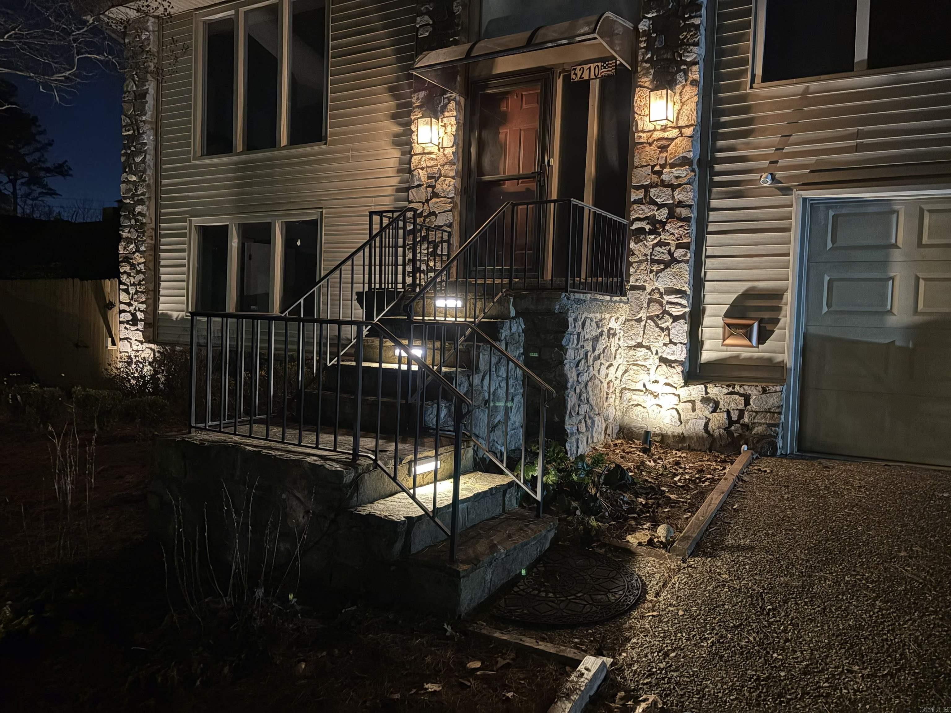 3210 ROCKY  Little Rock, AR