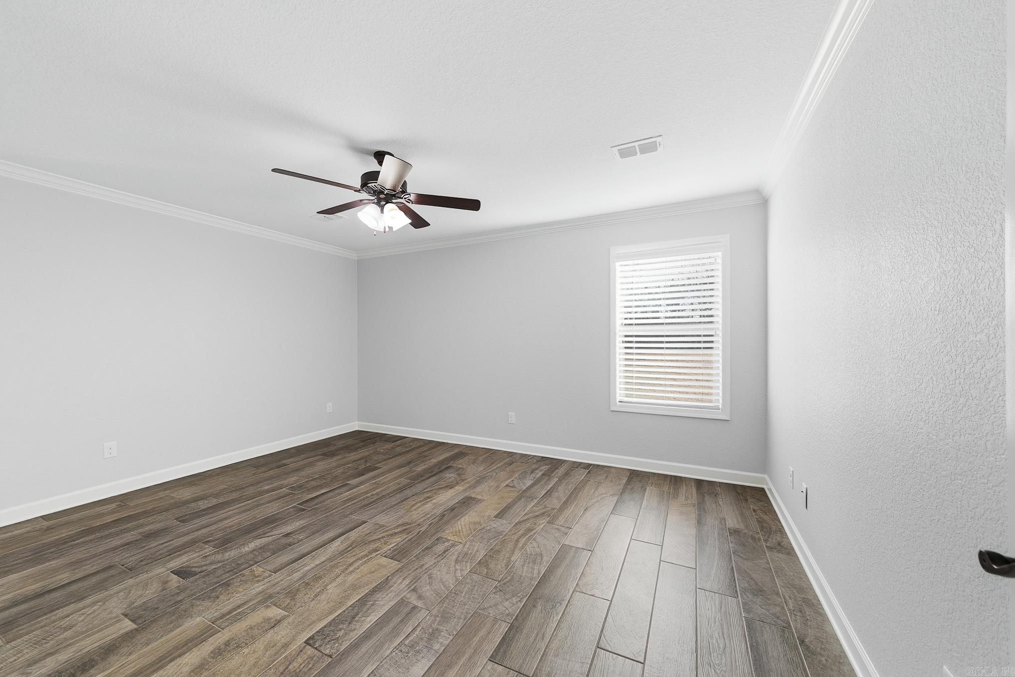 201 Creek View  Austin, AR